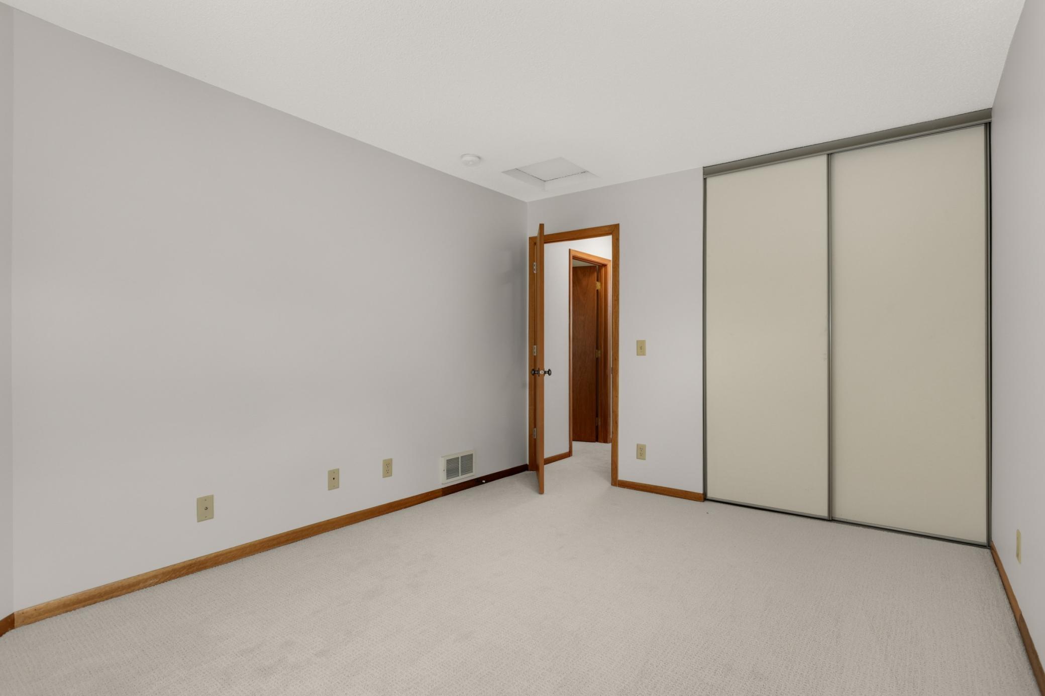 View of Residential at 1359 Spencer Road #1359, Saint Paul MN 55108, Saint Paul (21 of 39) - Mike Wilen | Minnesota Team Real Estate