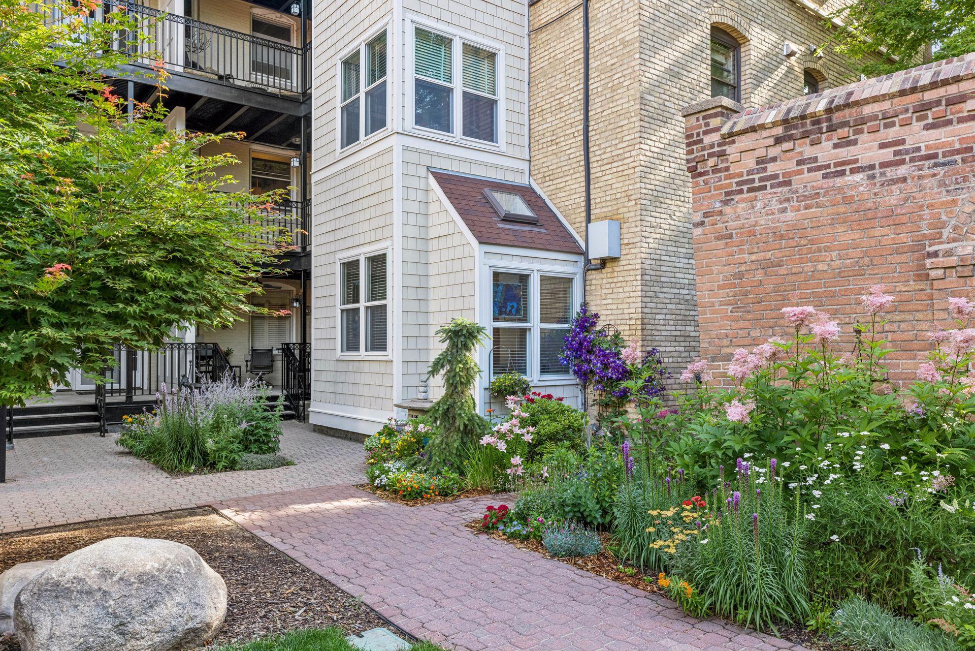 View of Residential at 436 Portland Avenue #9, Saint Paul MN 55102, Saint Paul (45 of 53) - Mike Wilen | Minnesota Team Real Estate