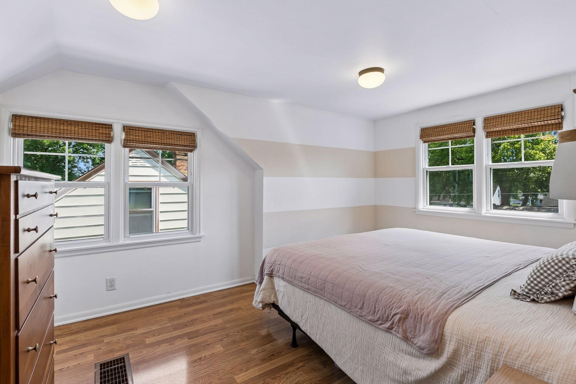 View of Residential at 2733 Georgia Avenue, Saint Louis Park MN 55426, Saint Louis Park (20 of 55) - Mike Wilen | Minnesota Team Real Estate