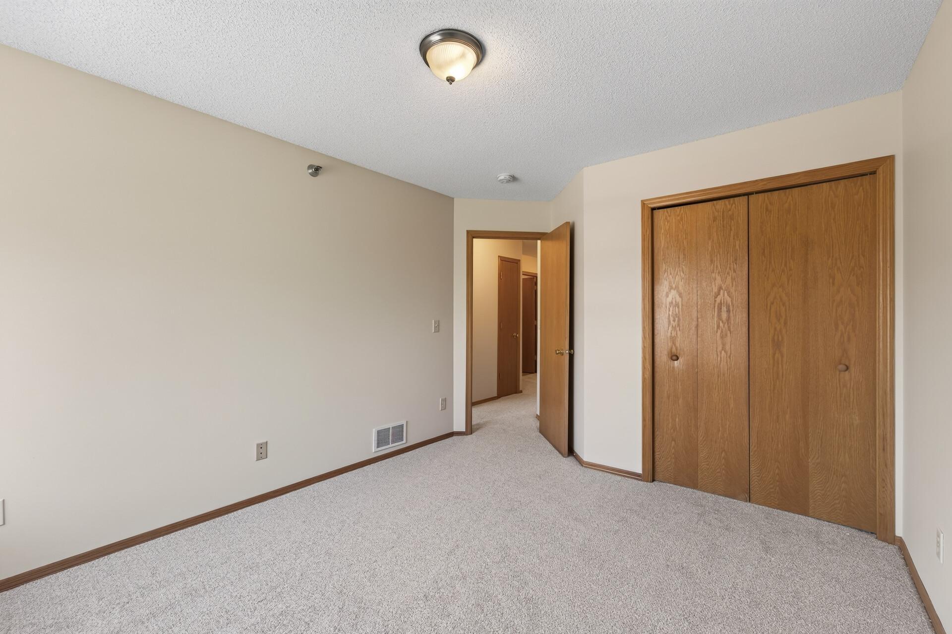 View of Residential at 10707 Unity Lane, Brooklyn Park MN 55443, Brooklyn Park (21 of 30) - Mike Wilen | Minnesota Team Real Estate