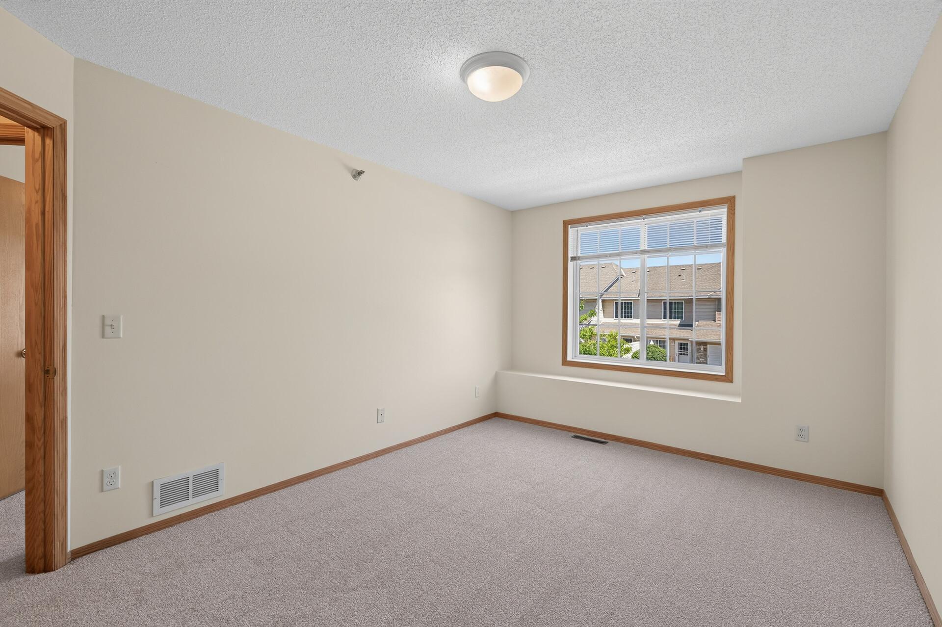 View of Residential at 10707 Unity Lane, Brooklyn Park MN 55443, Brooklyn Park (16 of 30) - Mike Wilen | Minnesota Team Real Estate