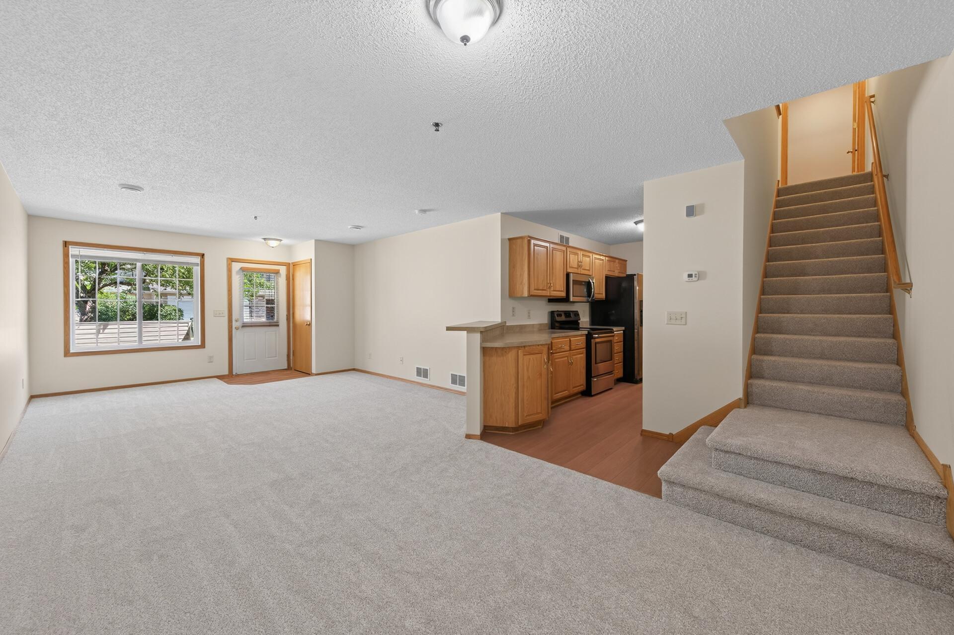 View of Residential at 10707 Unity Lane, Brooklyn Park MN 55443, Brooklyn Park (8 of 30) - Mike Wilen | Minnesota Team Real Estate