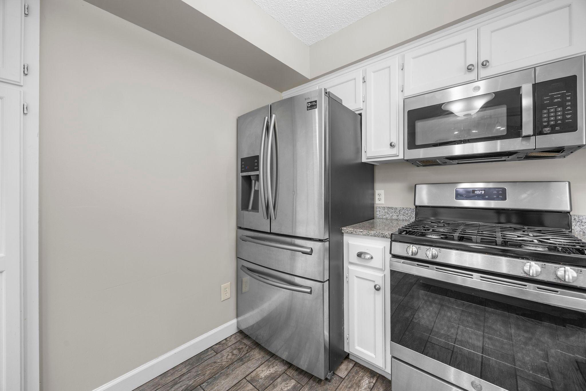 View of Residential at 3633 Windtree Drive, Eagan MN 55123, Eagan (16 of 64) - Mike Wilen | Minnesota Team Real Estate