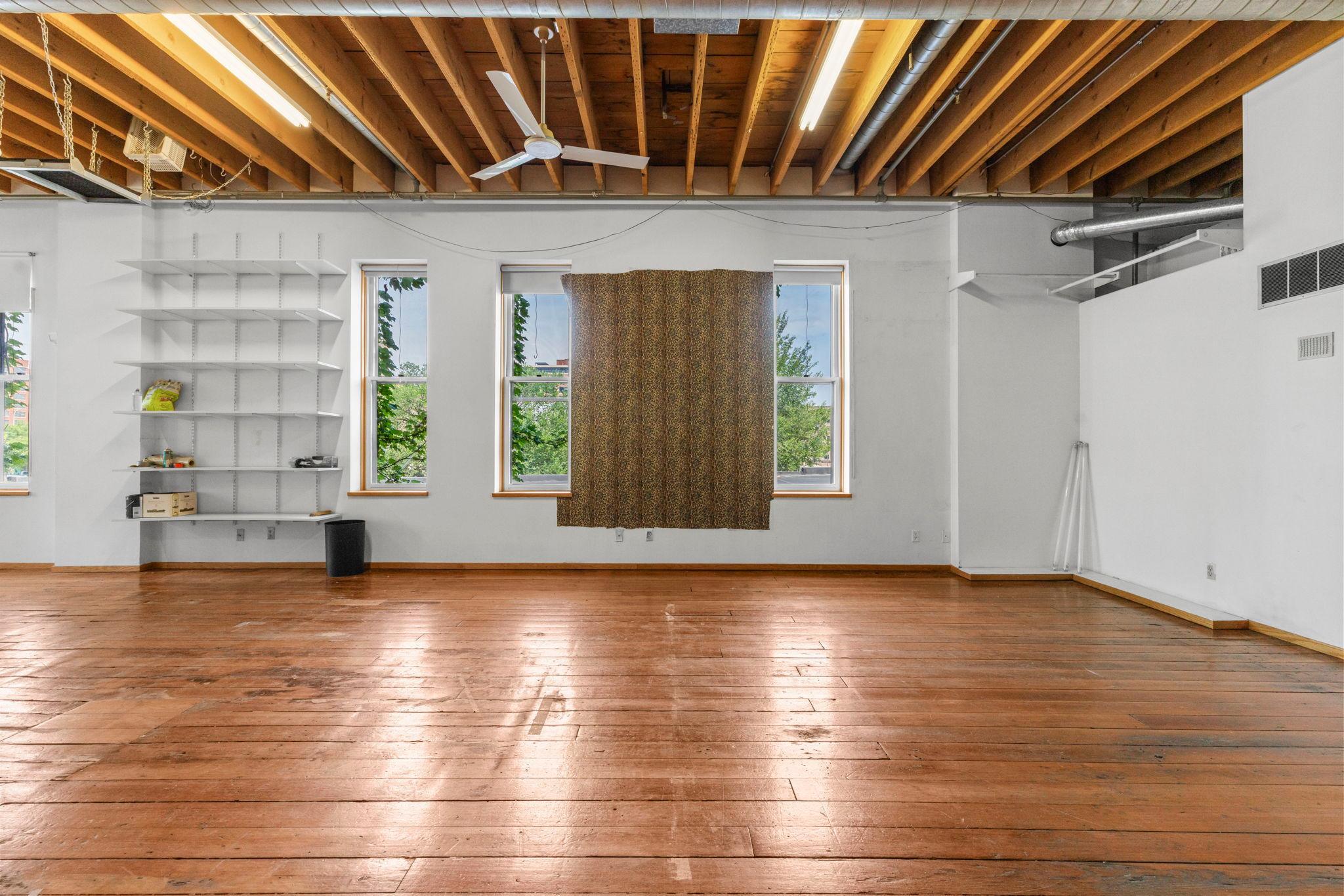 View of Residential at 213 1/2 Washington Avenue, Minneapolis MN 55401, Minneapolis (10 of 45) - Mike Wilen | Minnesota Team Real Estate