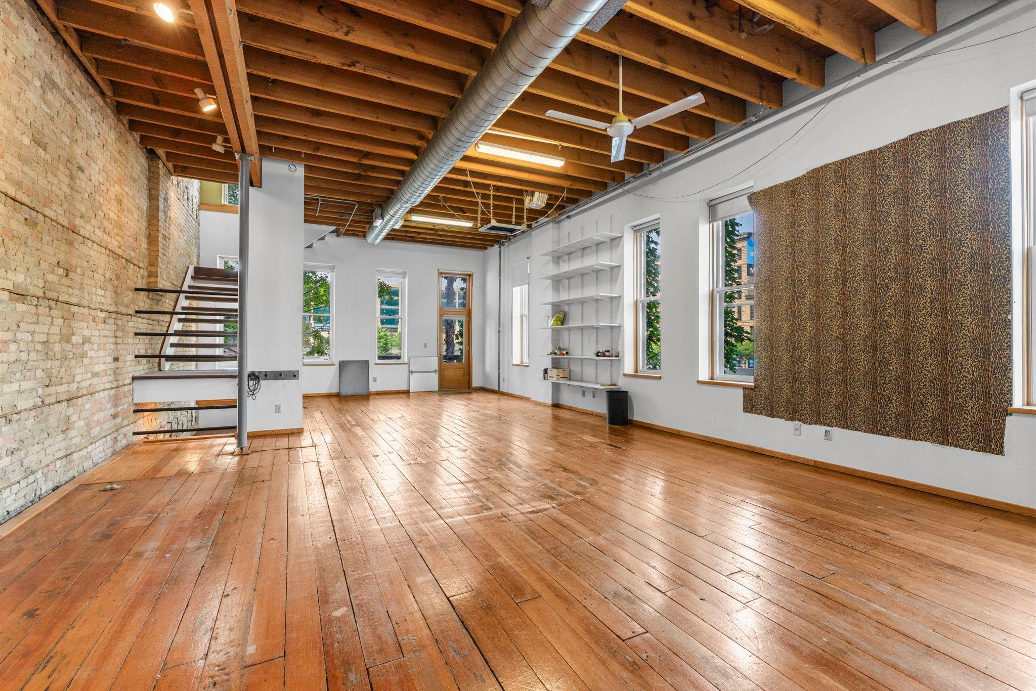 View of Residential at 213 1/2 Washington Avenue, Minneapolis MN 55401, Minneapolis (9 of 45) - Mike Wilen | Minnesota Team Real Estate