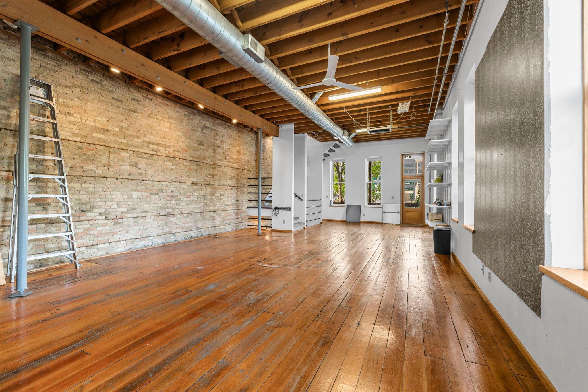 View of Residential at 213 1/2 Washington Avenue, Minneapolis MN 55401, Minneapolis (11 of 45) - Mike Wilen | Minnesota Team Real Estate