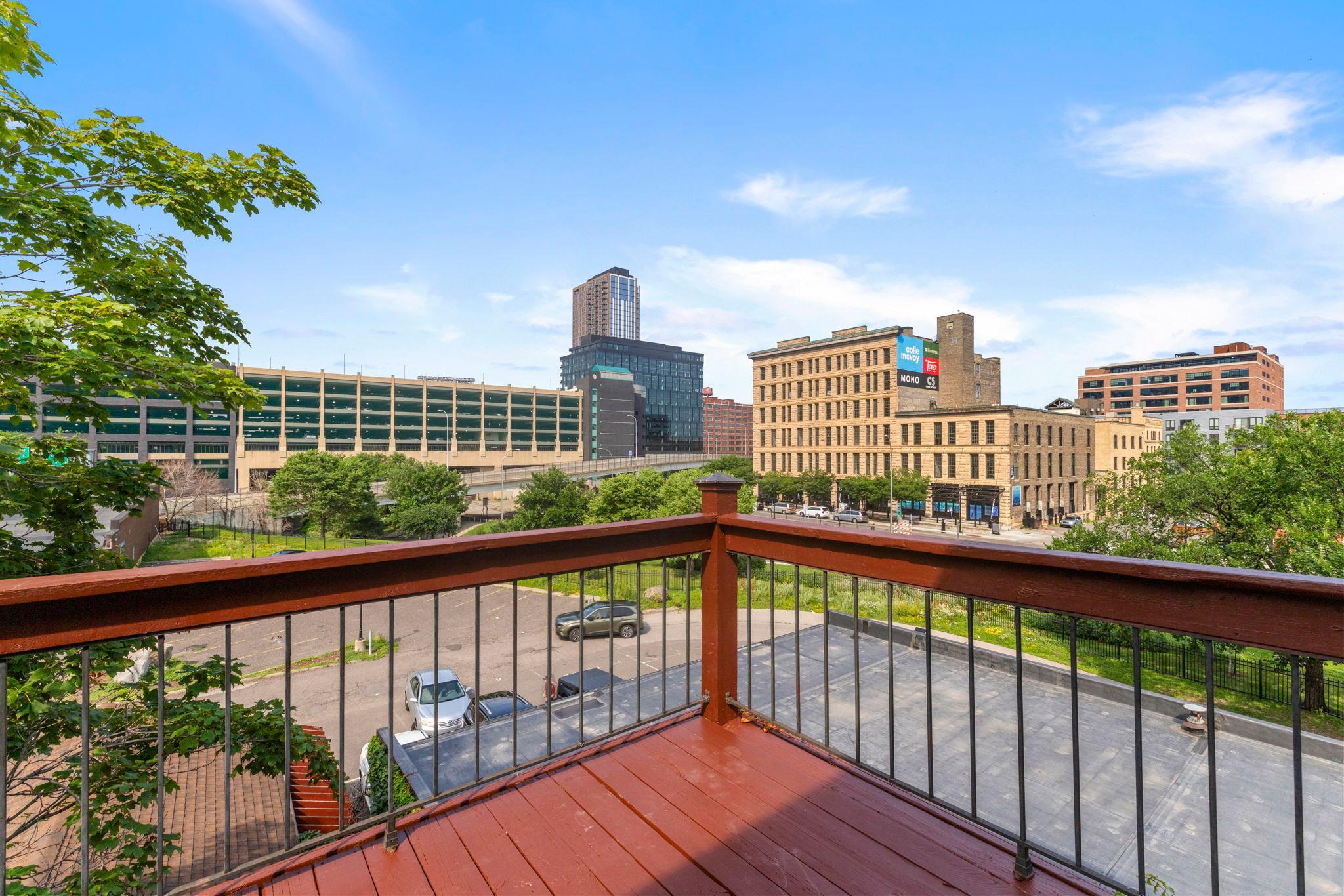 View of Residential at 213 1/2 Washington Avenue, Minneapolis MN 55401, Minneapolis (34 of 45) - Mike Wilen | Minnesota Team Real Estate