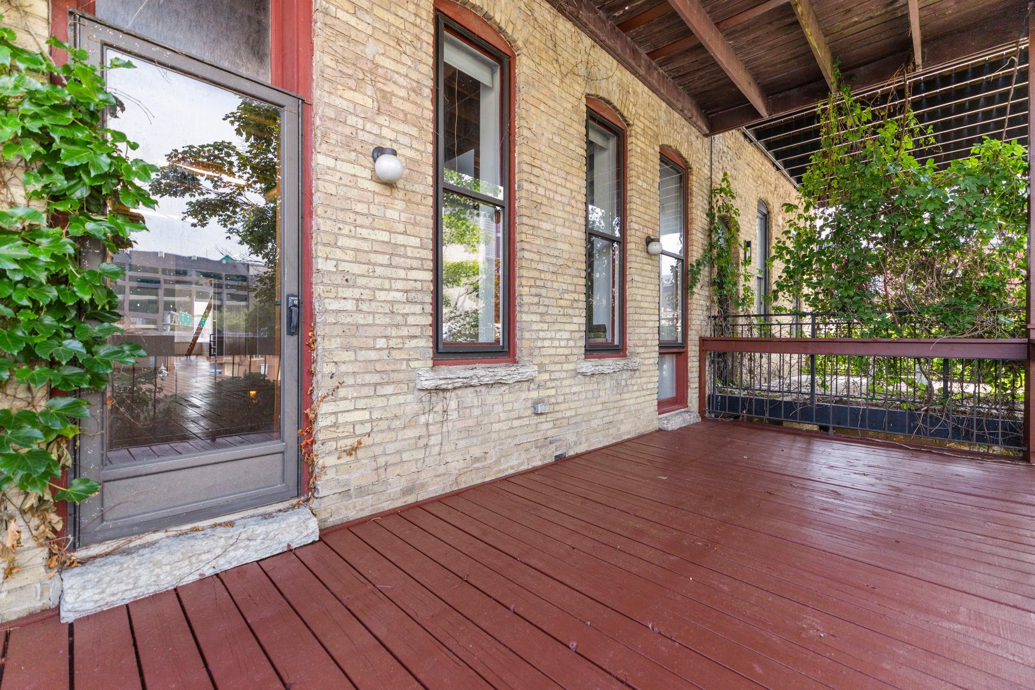 View of Residential at 213 1/2 Washington Avenue, Minneapolis MN 55401, Minneapolis (35 of 45) - Mike Wilen | Minnesota Team Real Estate