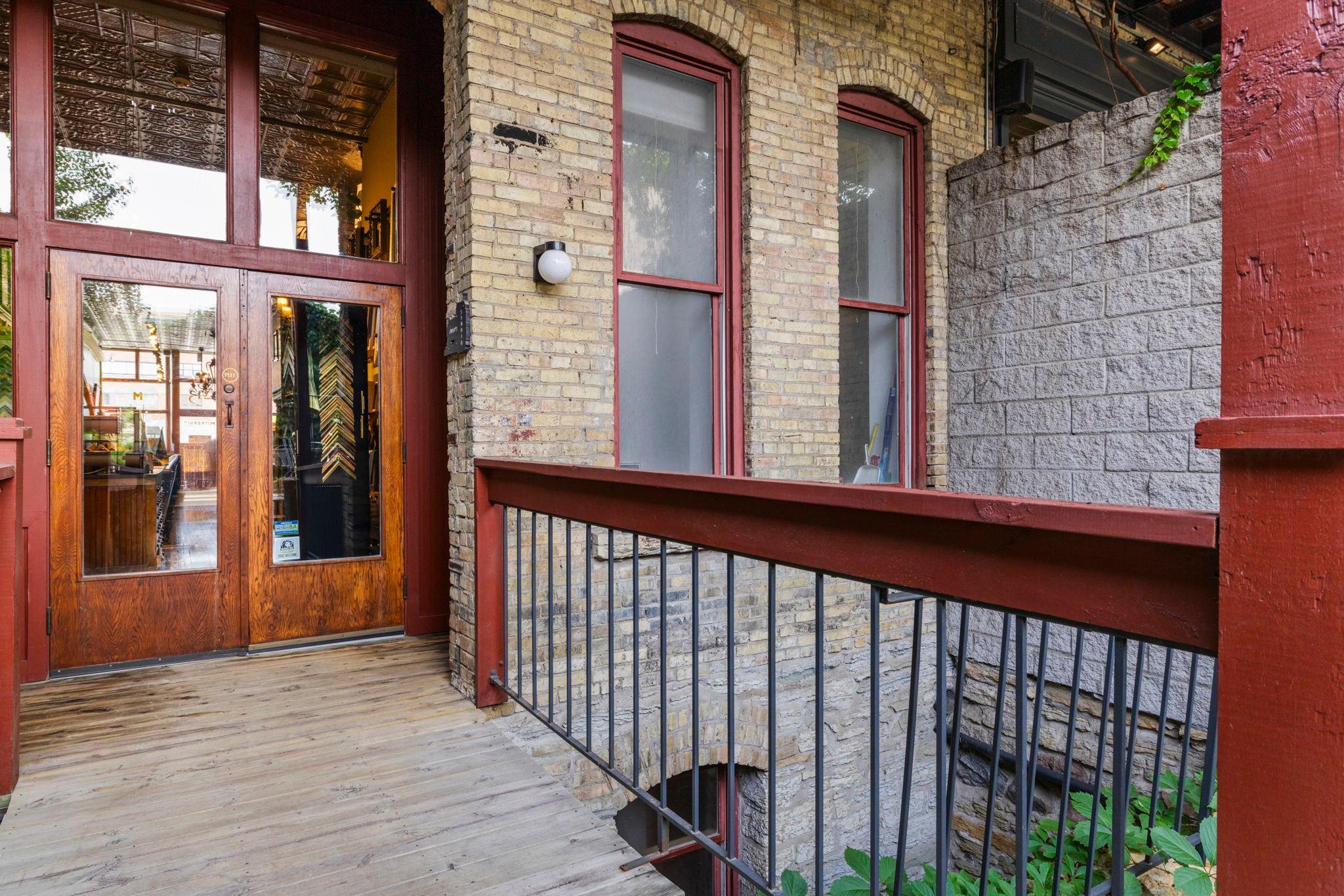 View of Residential at 213 1/2 Washington Avenue, Minneapolis MN 55401, Minneapolis (40 of 45) - Mike Wilen | Minnesota Team Real Estate