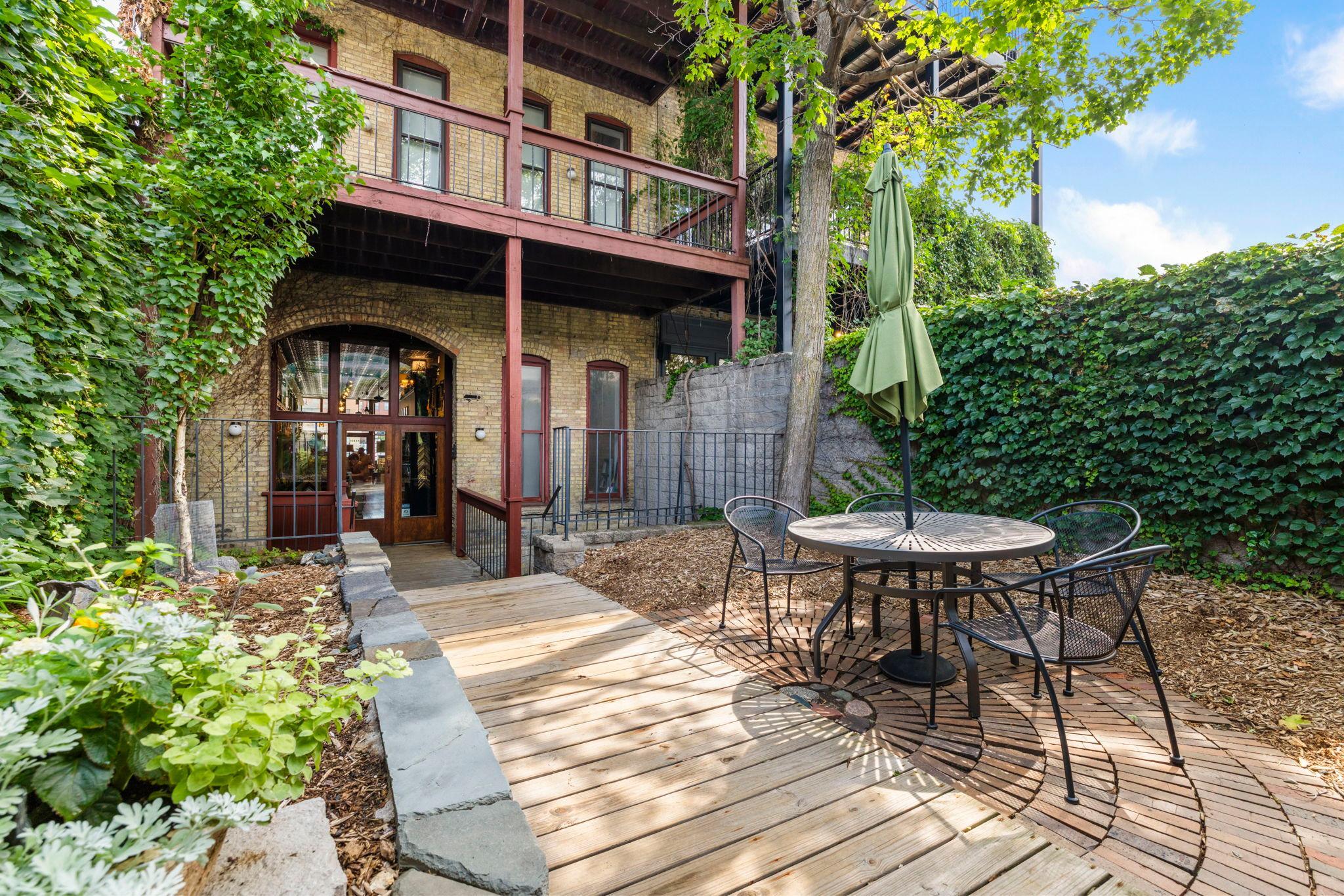 View of Residential at 213 1/2 Washington Avenue, Minneapolis MN 55401, Minneapolis (42 of 45) - Mike Wilen | Minnesota Team Real Estate