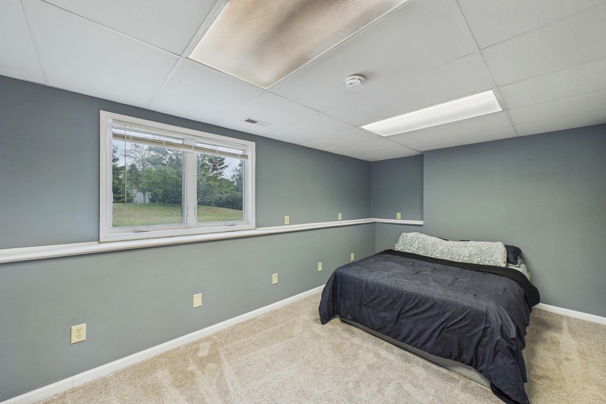 View of Residential at 9120 Barrington Terrace, Brooklyn Park MN 55443, Brooklyn Park (30 of 37) - Mike Wilen | Minnesota Team Real Estate