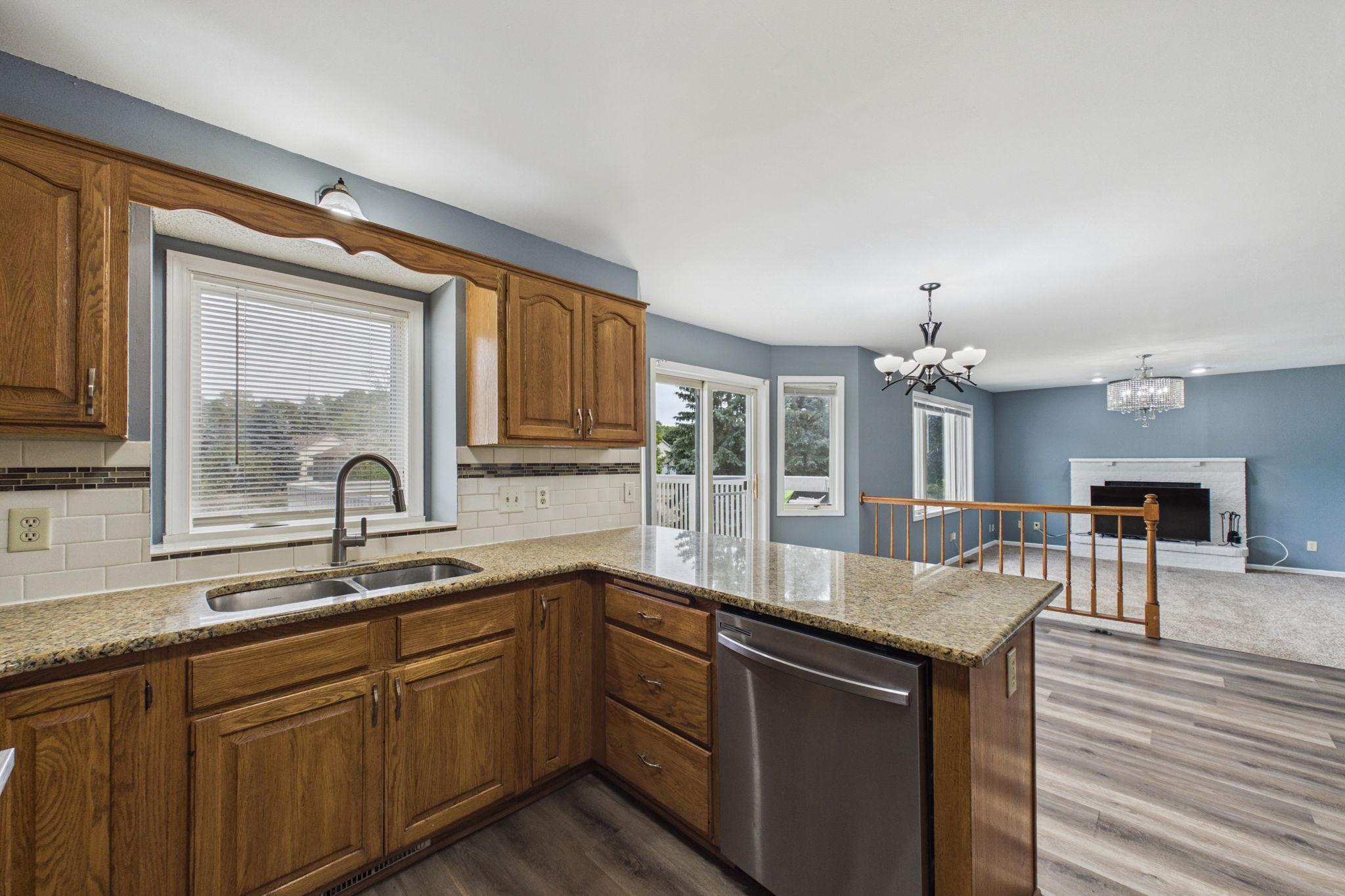 View of Residential at 9120 Barrington Terrace, Brooklyn Park MN 55443, Brooklyn Park (8 of 37) - Mike Wilen | Minnesota Team Real Estate