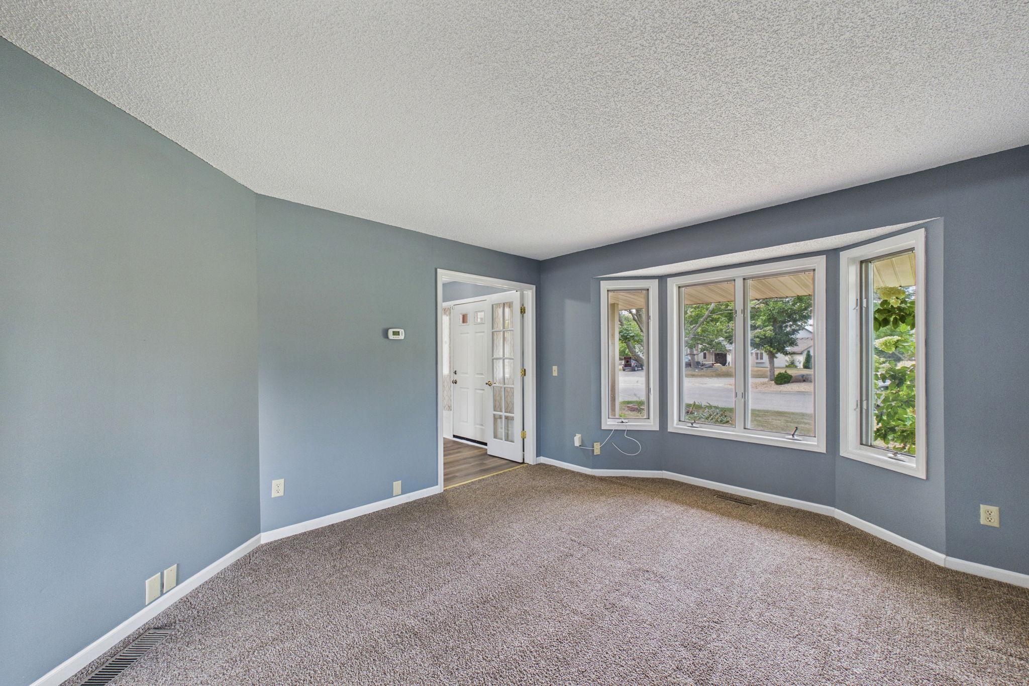 View of Residential at 9120 Barrington Terrace, Brooklyn Park MN 55443, Brooklyn Park (4 of 37) - Mike Wilen | Minnesota Team Real Estate
