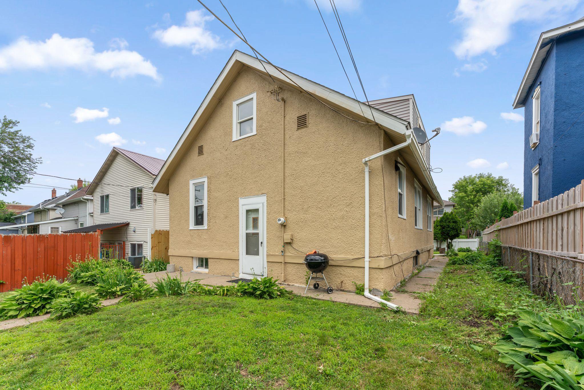 View of Residential at 3632 4th Avenue, Minneapolis MN 55409, Minneapolis (27 of 28) - Mike Wilen | Minnesota Team Real Estate