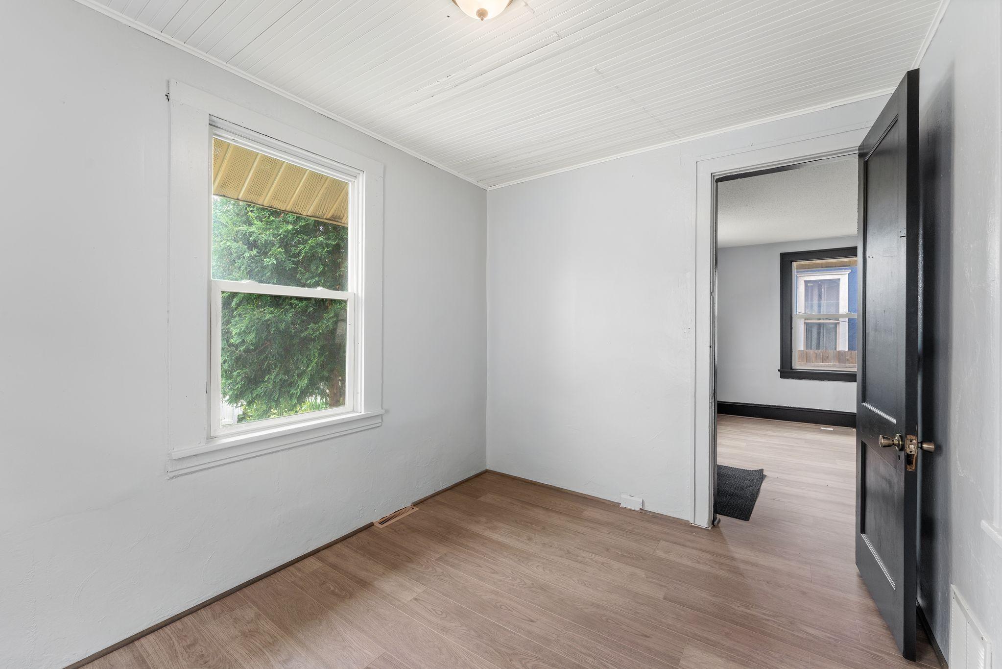 View of Residential at 3632 4th Avenue, Minneapolis MN 55409, Minneapolis (12 of 28) - Mike Wilen | Minnesota Team Real Estate