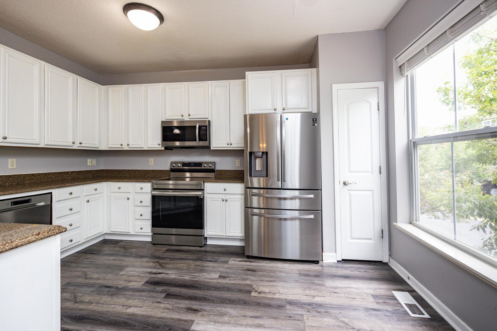 View of Residential at 10254 Bleeker Street, Woodbury MN 55129, Woodbury (5 of 97) - Mike Wilen | Minnesota Team Real Estate