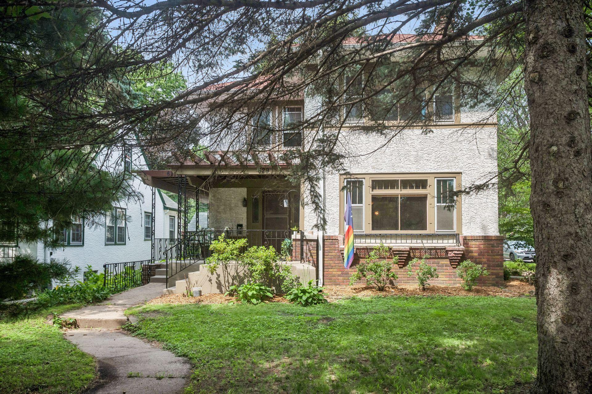 View of Residential Income at 629 Lexington Parkway, Saint Paul MN 55104, Saint Paul (40 of 45) - Mike Wilen | Minnesota Team Real Estate