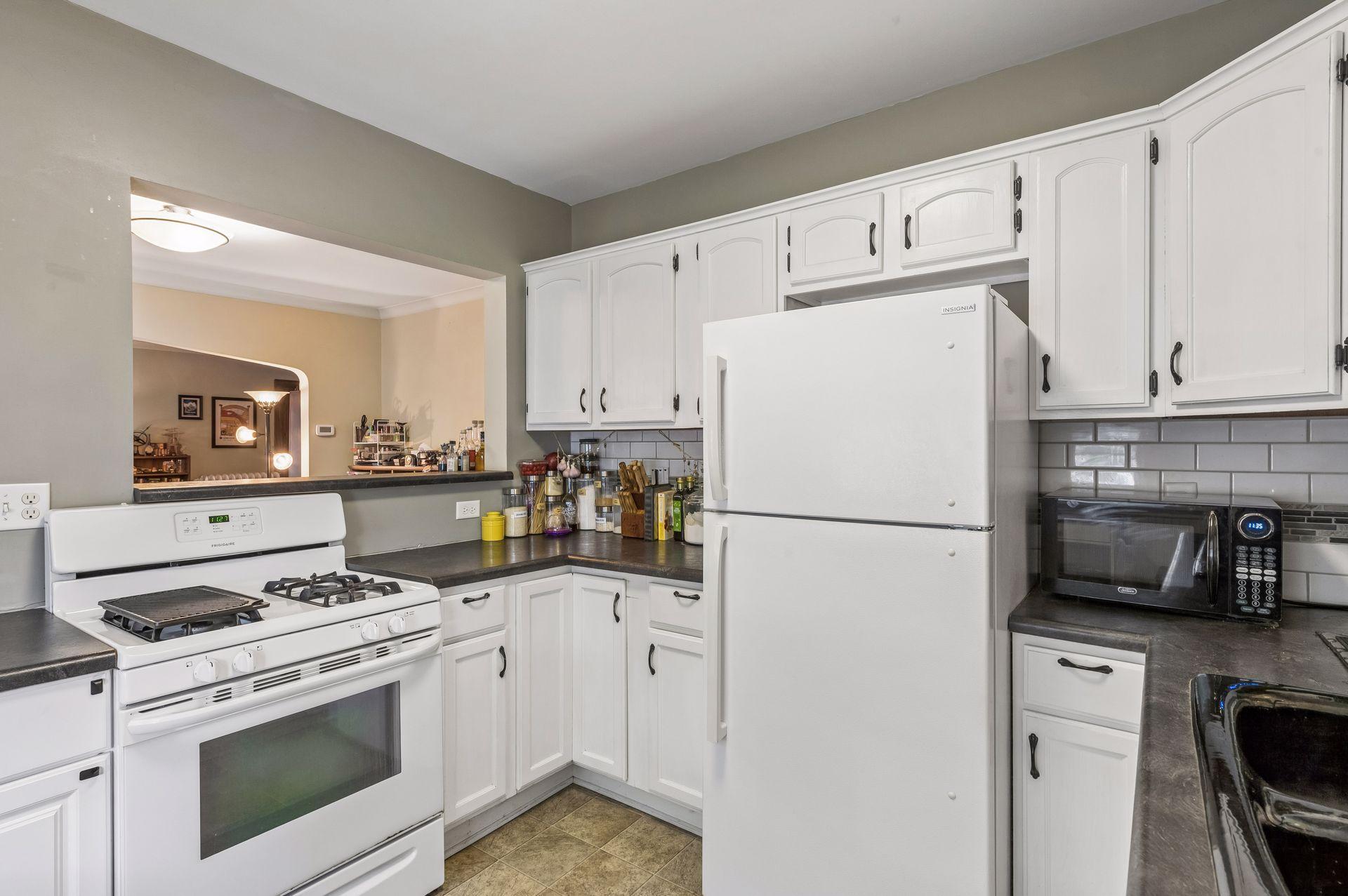 View of Residential Income at 629 Lexington Parkway, Saint Paul MN 55104, Saint Paul (13 of 45) - Mike Wilen | Minnesota Team Real Estate