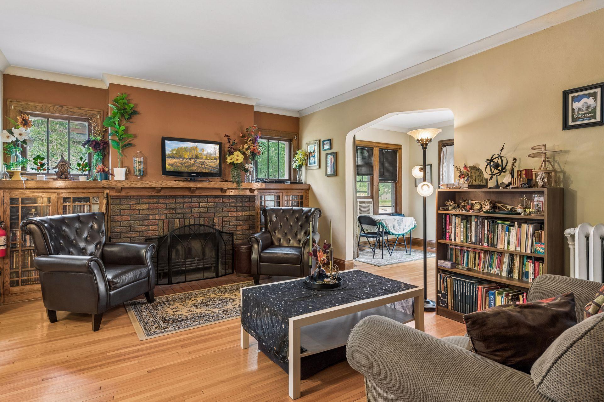 View of Residential Income at 629 Lexington Parkway, Saint Paul MN 55104, Saint Paul (5 of 45) - Mike Wilen | Minnesota Team Real Estate