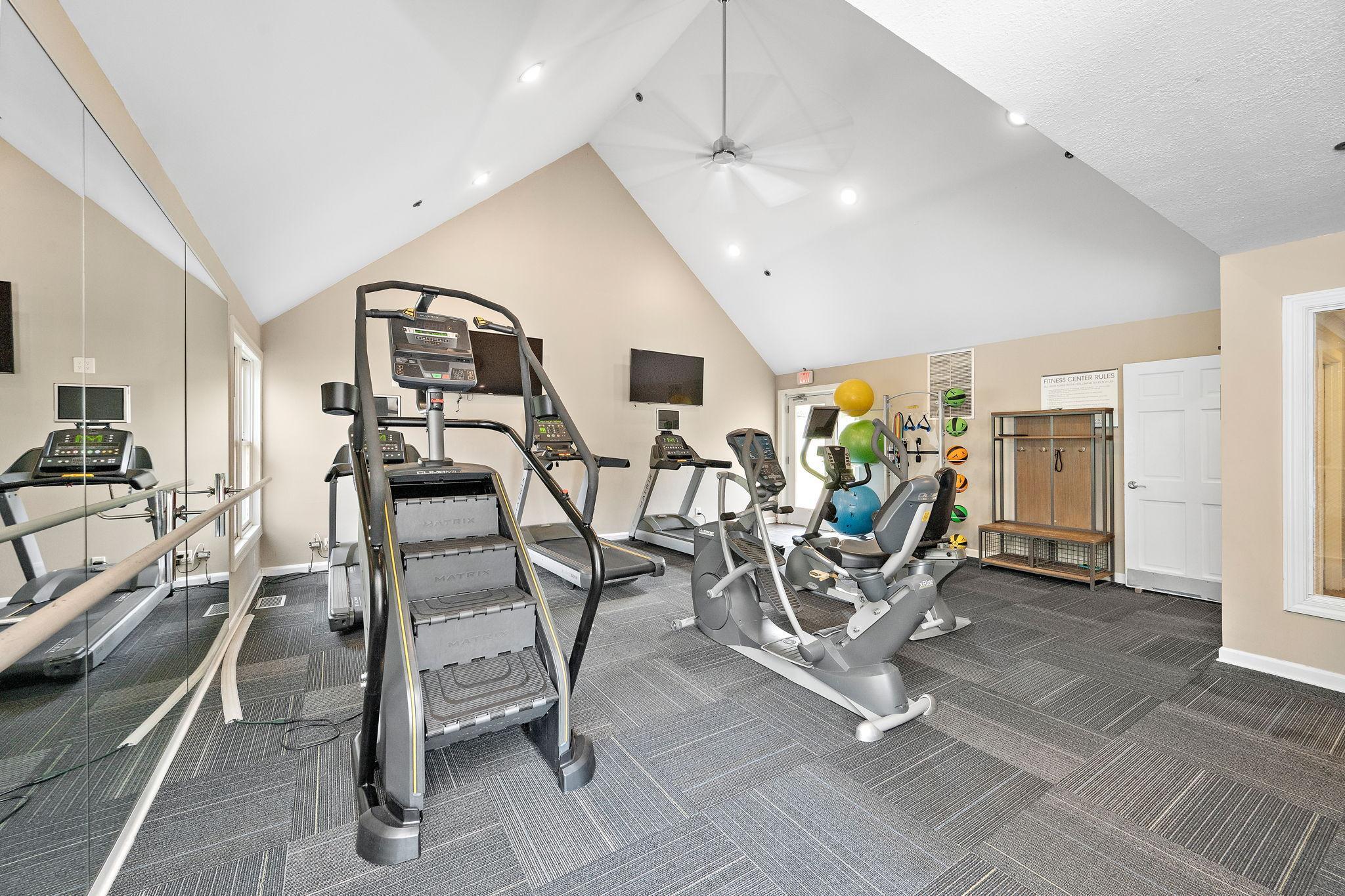 View of Residential at 6155 Chasewood Parkway #204, Minnetonka MN 55343, Minnetonka (20 of 27) - Mike Wilen | Minnesota Team Real Estate