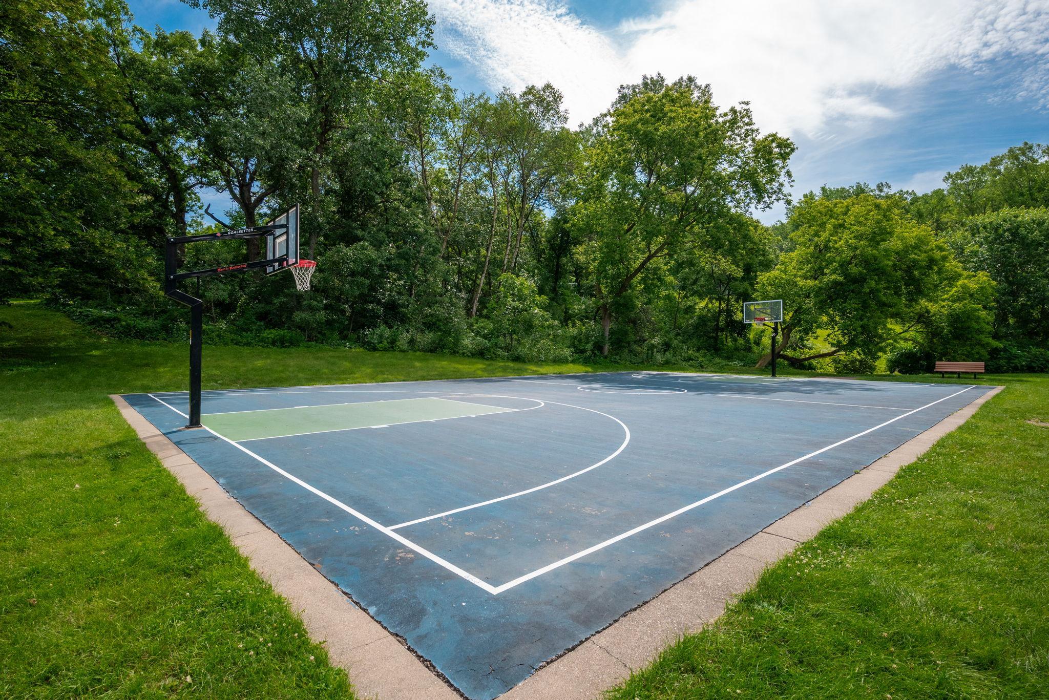 View of Residential at 6155 Chasewood Parkway #204, Minnetonka MN 55343, Minnetonka (23 of 27) - Mike Wilen | Minnesota Team Real Estate
