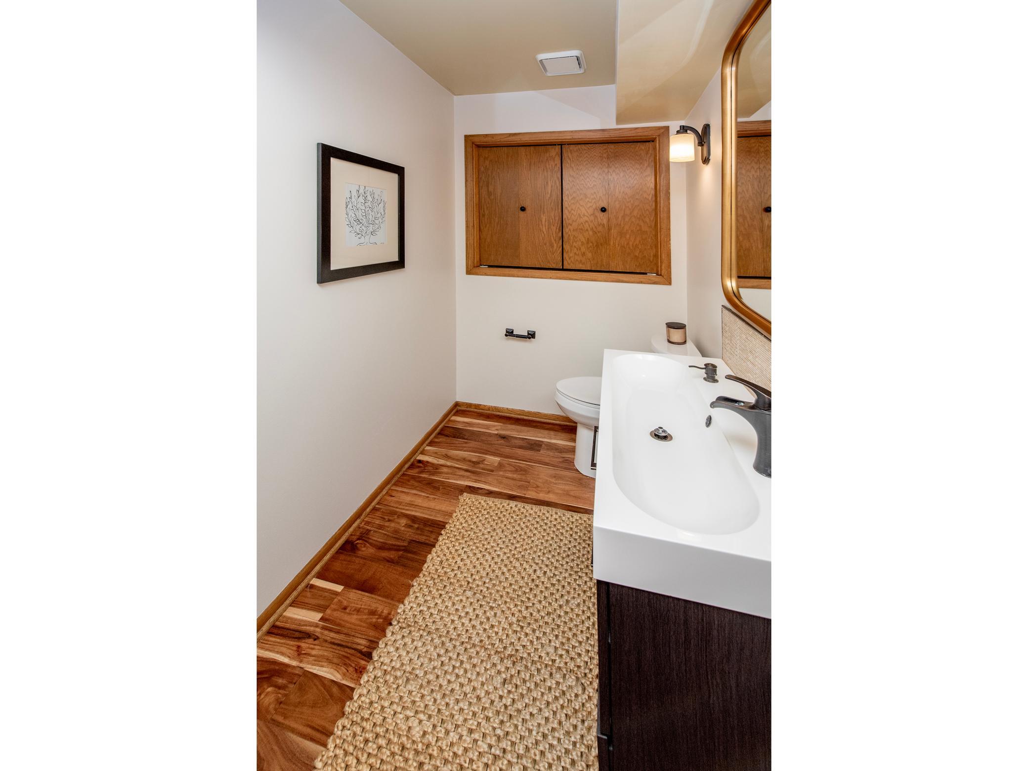 View of Residential at 13900 Hill Ridge Drive, Hopkins MN 55305, Hopkins (33 of 65) - Mike Wilen | Minnesota Team Real Estate