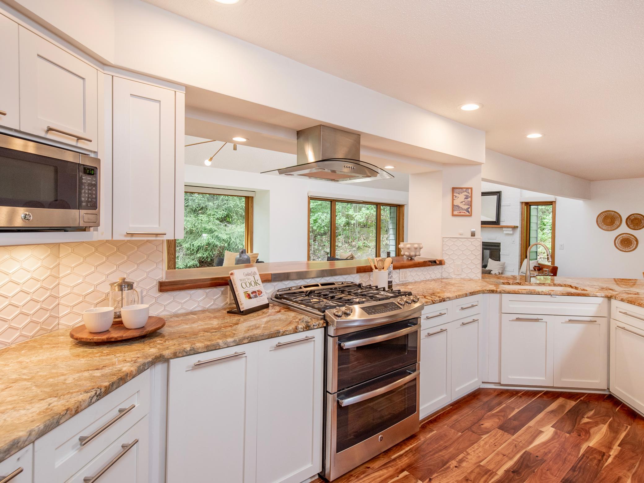 View of Residential at 13900 Hill Ridge Drive, Hopkins MN 55305, Hopkins (6 of 65) - Mike Wilen | Minnesota Team Real Estate