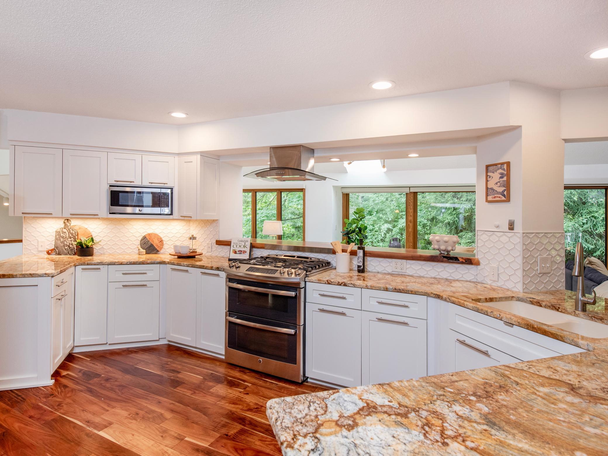 View of Residential at 13900 Hill Ridge Drive, Hopkins MN 55305, Hopkins (7 of 65) - Mike Wilen | Minnesota Team Real Estate