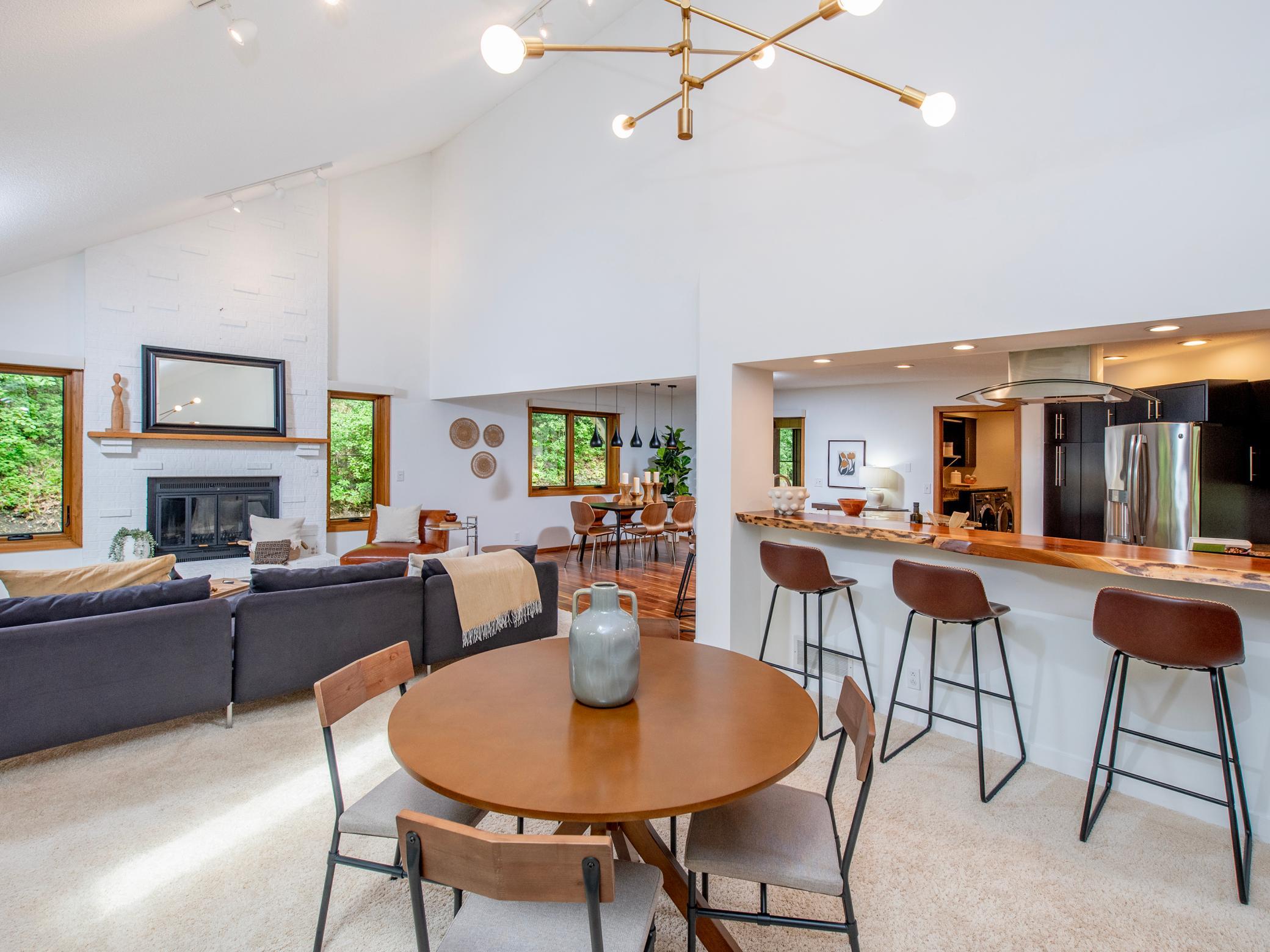View of Residential at 13900 Hill Ridge Drive, Hopkins MN 55305, Hopkins (14 of 65) - Mike Wilen | Minnesota Team Real Estate
