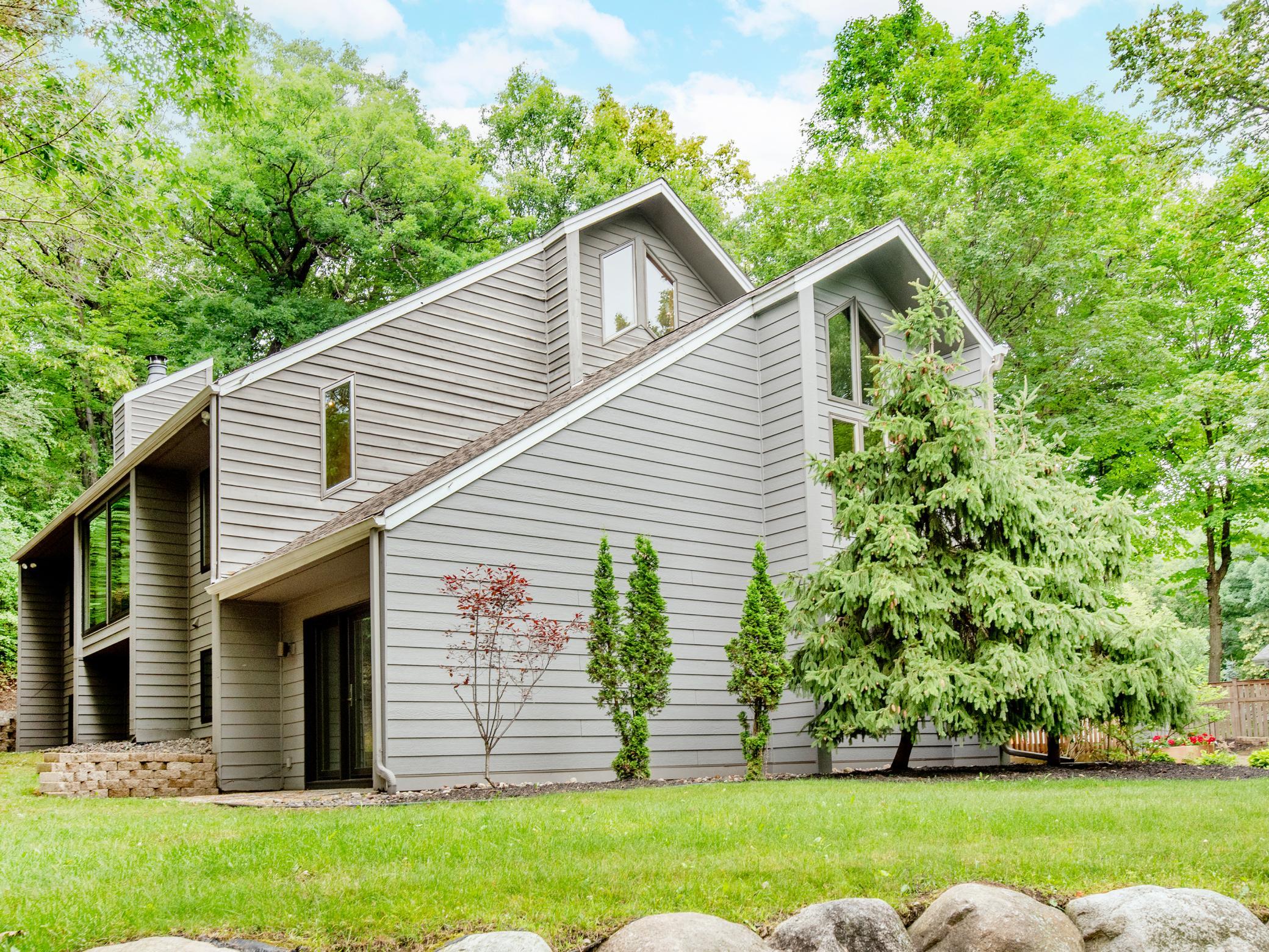 View of Residential at 13900 Hill Ridge Drive, Hopkins MN 55305, Hopkins (54 of 65) - Mike Wilen | Minnesota Team Real Estate