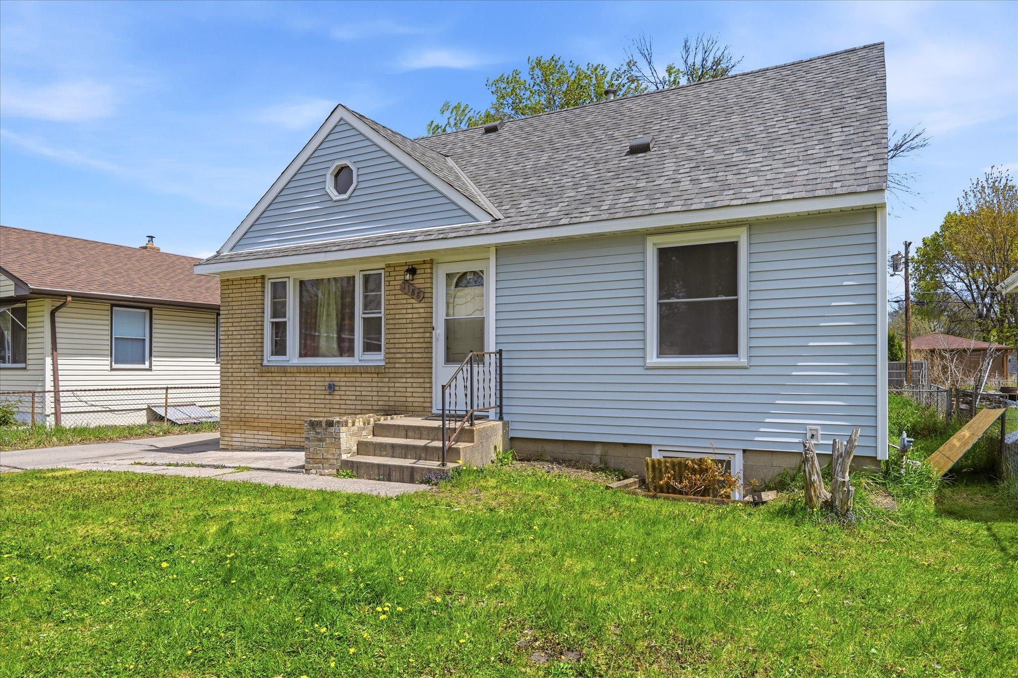 View of Residential at 1188 Arundel Street, Saint Paul MN 55117, Saint Paul (2 of 20) - Mike Wilen | Minnesota Team Real Estate