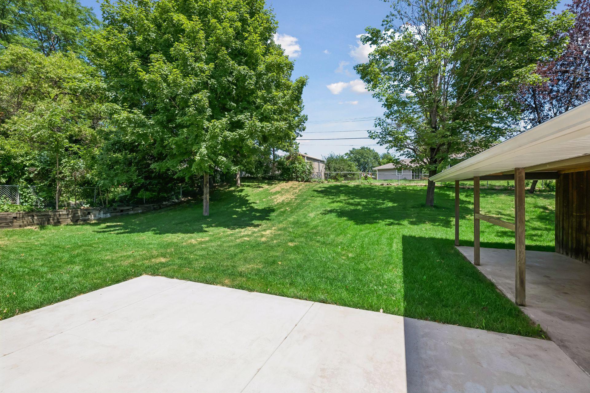 View of Residential at 8209 Beard Road, Bloomington MN 55431, Bloomington (37 of 42) - Mike Wilen | Minnesota Team Real Estate