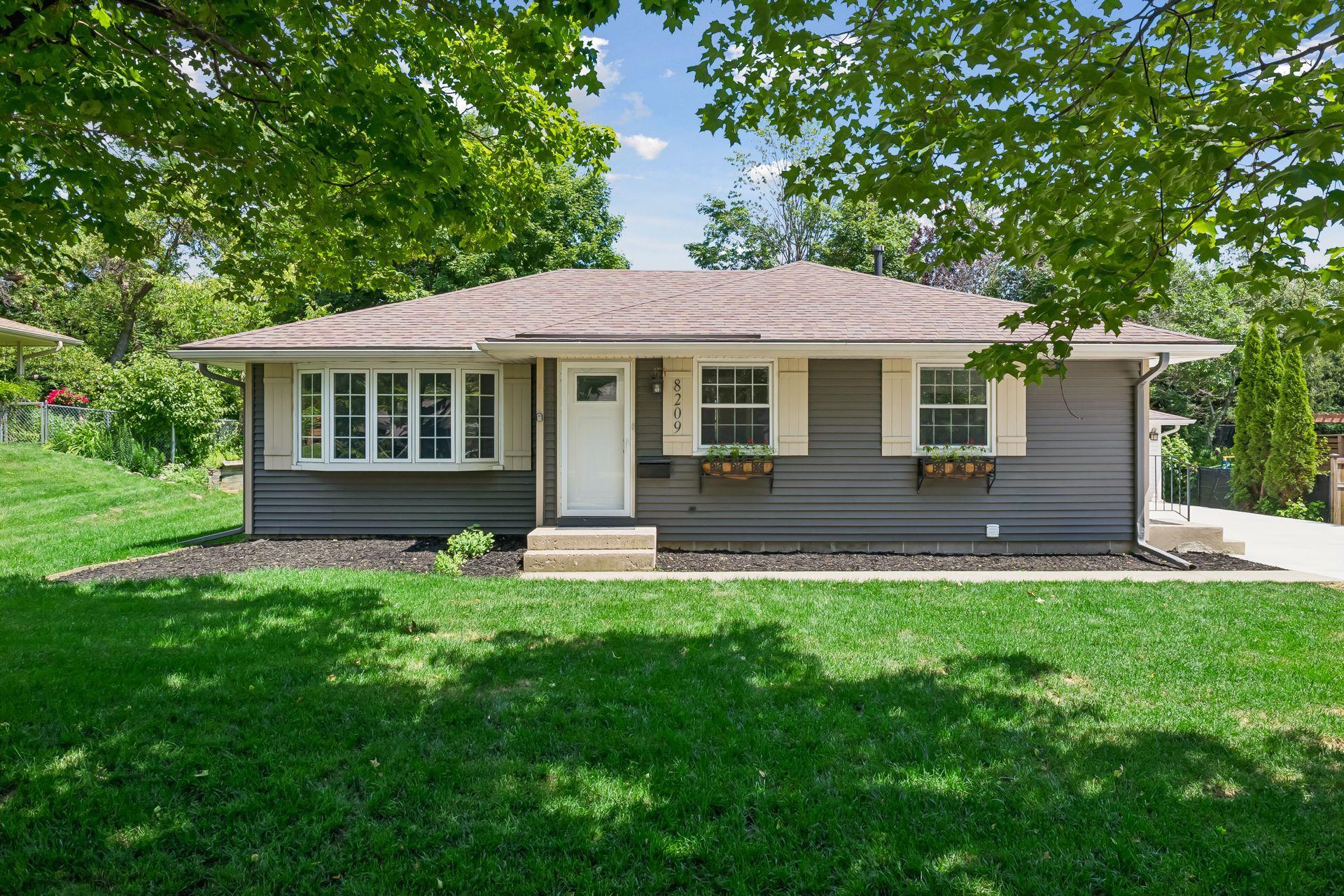 View of Residential at 8209 Beard Road, Bloomington MN 55431, Bloomington (4 of 42) - Mike Wilen | Minnesota Team Real Estate
