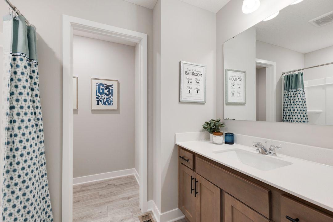 View of Residential at 6172 Jennifer Avenue, Cottage Grove MN 55016, Cottage Grove (25 of 42) - Mike Wilen | Minnesota Team Real Estate