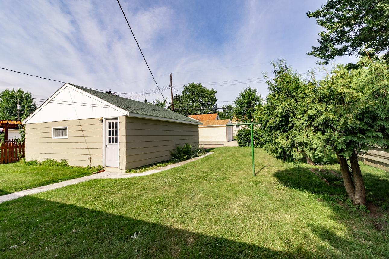 View of Residential at 7124 2nd Avenue, Richfield MN 55423, Richfield (37 of 40) - Mike Wilen | Minnesota Team Real Estate