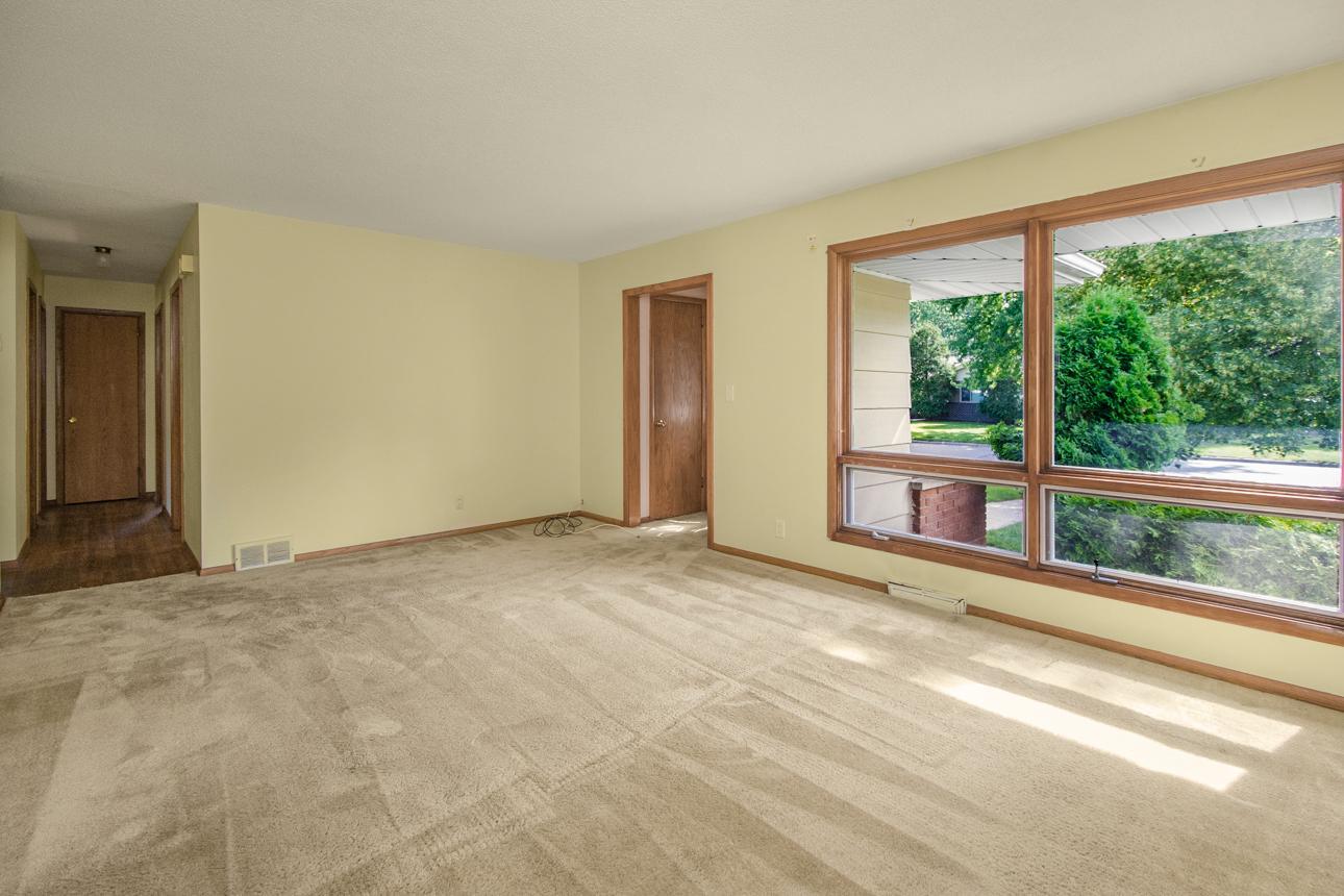 View of Residential at 7124 2nd Avenue, Richfield MN 55423, Richfield (7 of 40) - Mike Wilen | Minnesota Team Real Estate