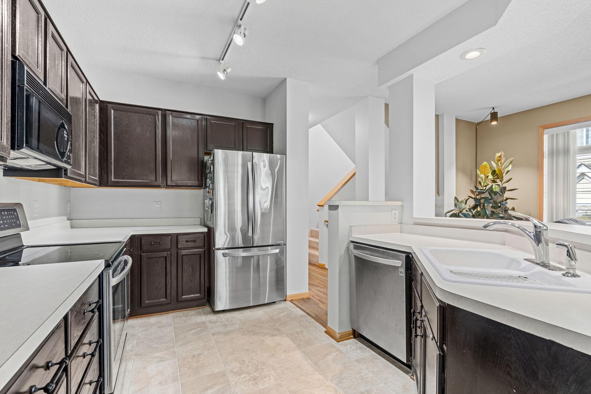 View of Residential at 208 Christenson Way, Fridley MN 55432, Fridley (14 of 40) - Mike Wilen | Minnesota Team Real Estate