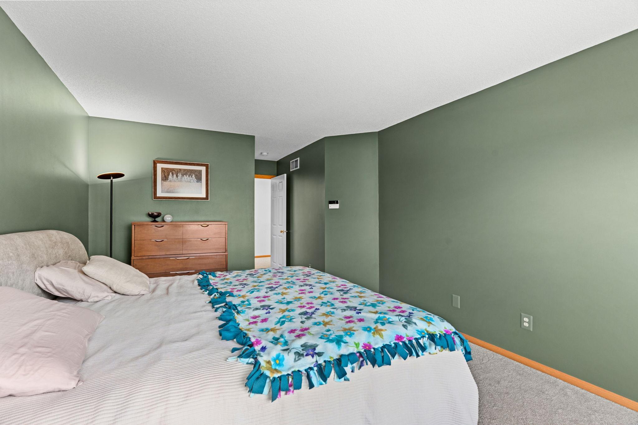 View of Residential at 208 Christenson Way, Fridley MN 55432, Fridley (24 of 40) - Mike Wilen | Minnesota Team Real Estate