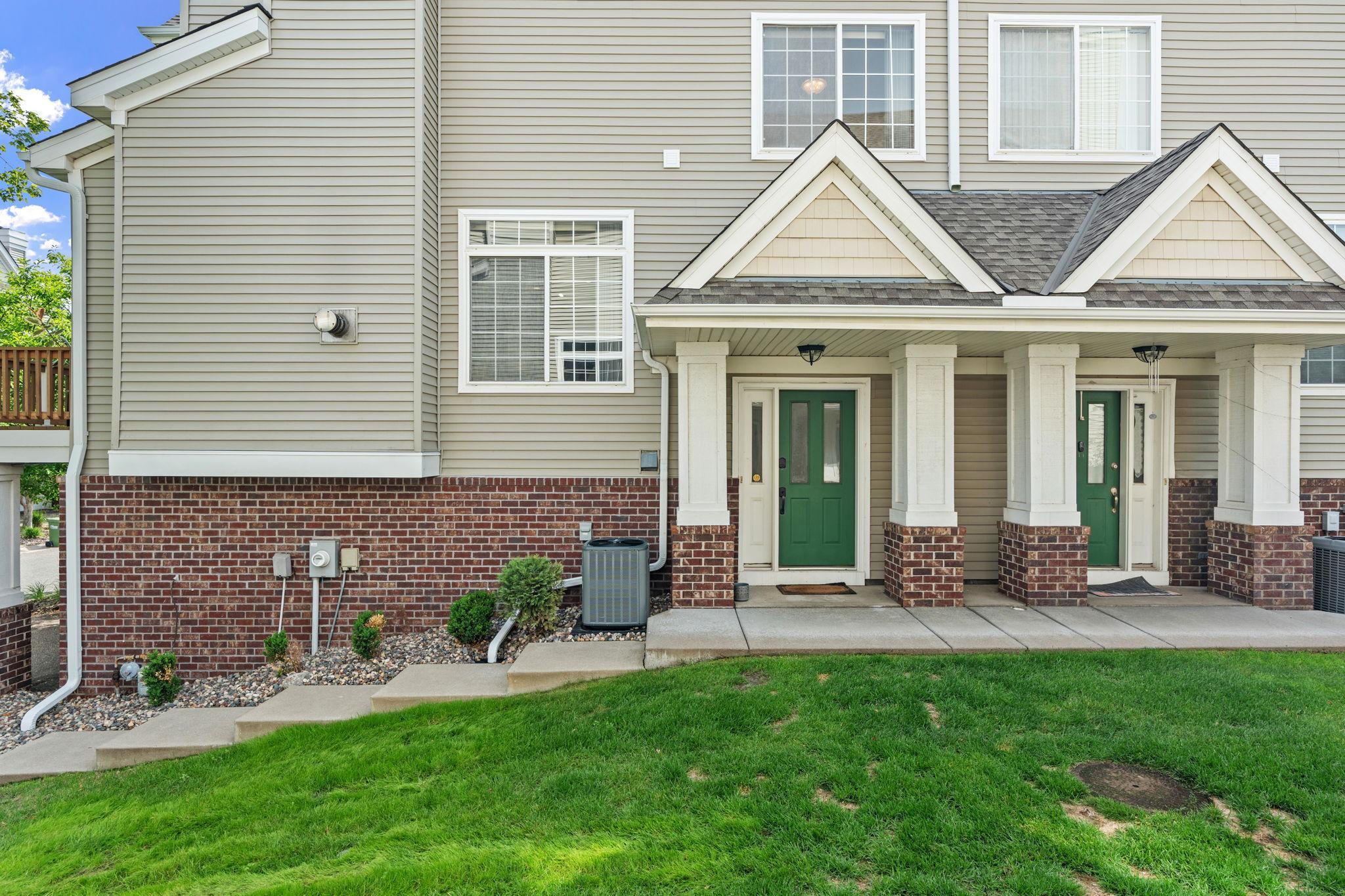 View of Residential at 208 Christenson Way, Fridley MN 55432, Fridley (32 of 40) - Mike Wilen | Minnesota Team Real Estate