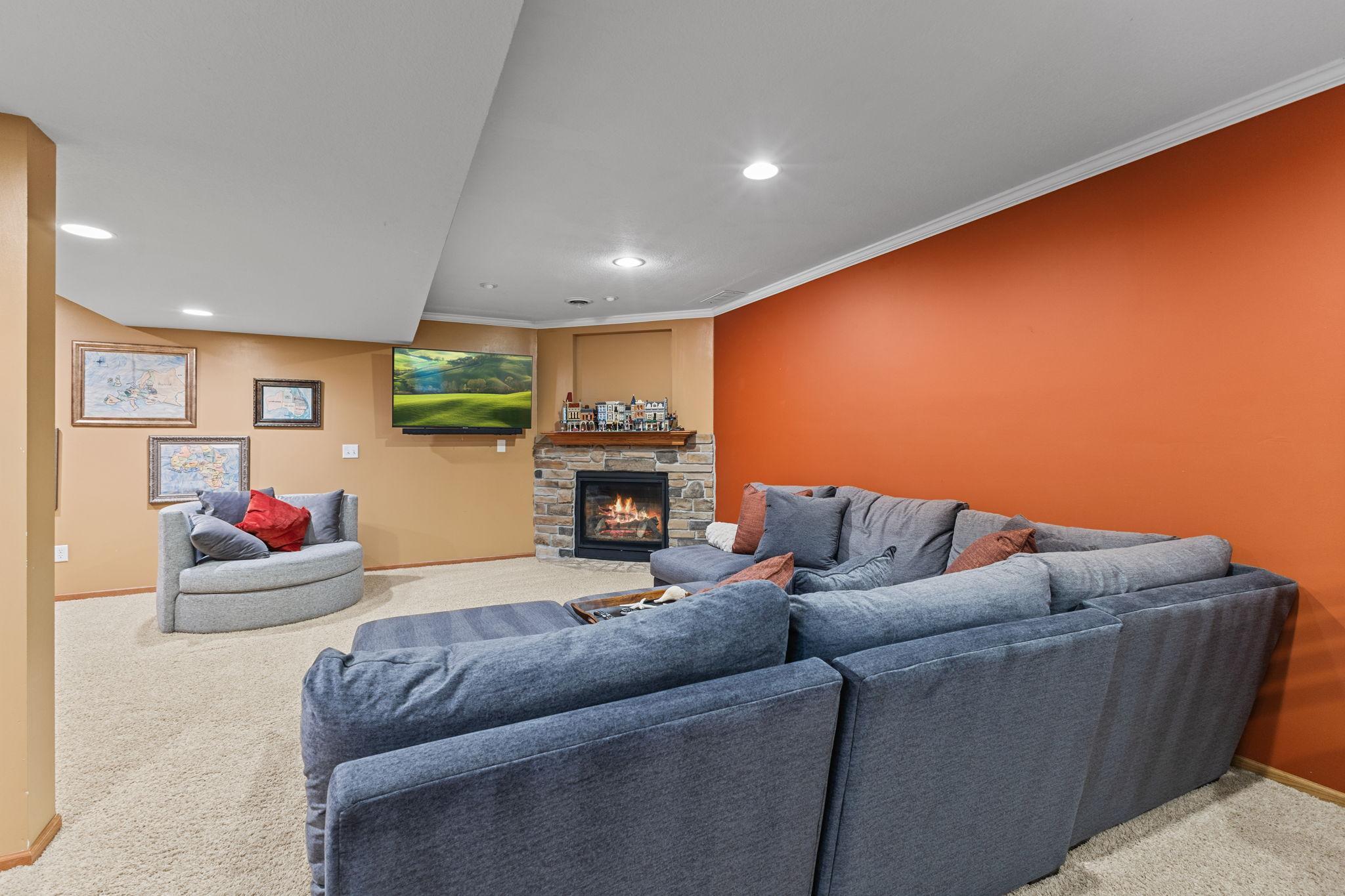 View of Residential at 14290 Flora Way, Apple Valley MN 55124, Apple Valley (45 of 94) - Mike Wilen | Minnesota Team Real Estate