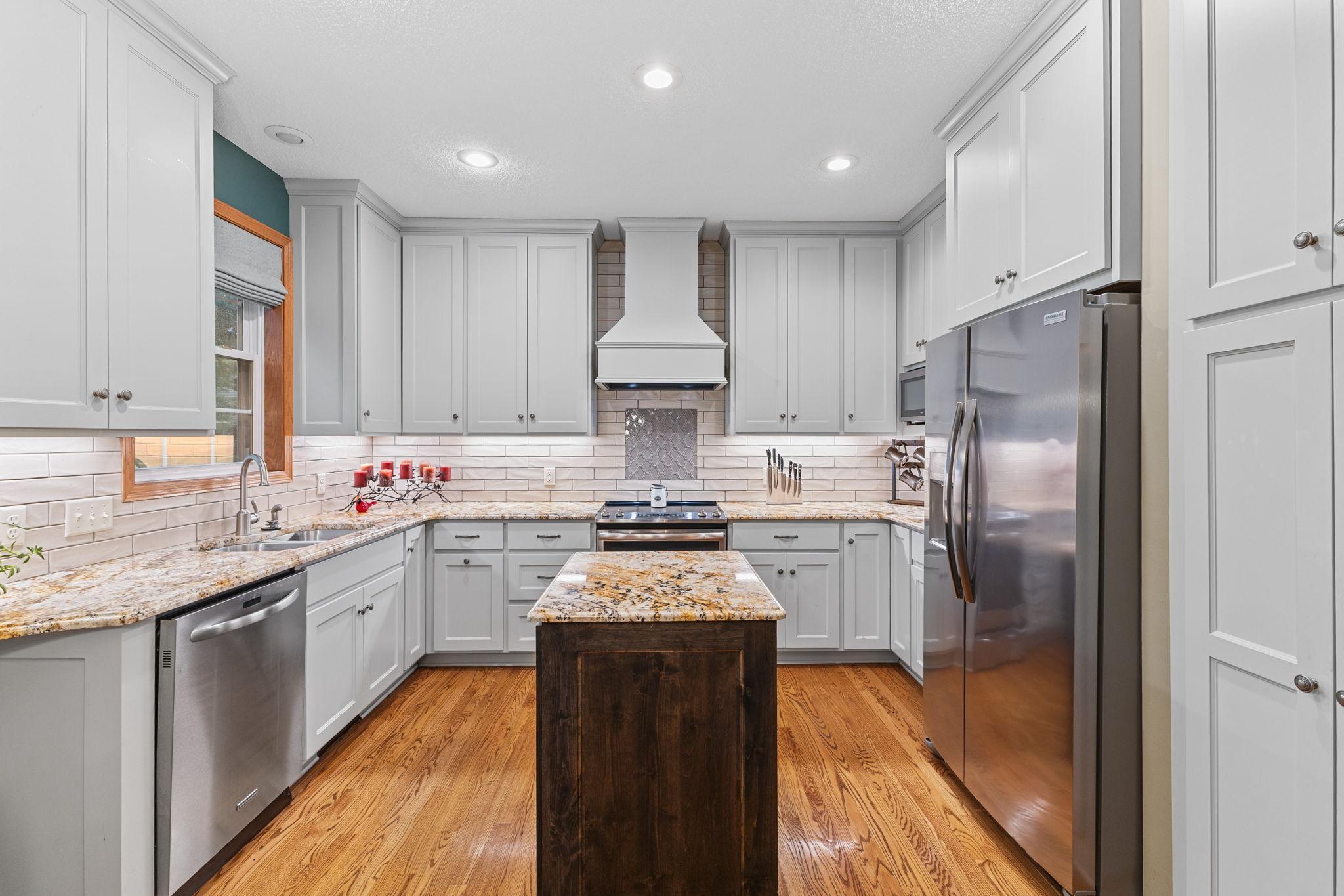 View of Residential at 14290 Flora Way, Apple Valley MN 55124, Apple Valley (15 of 94) - Mike Wilen | Minnesota Team Real Estate