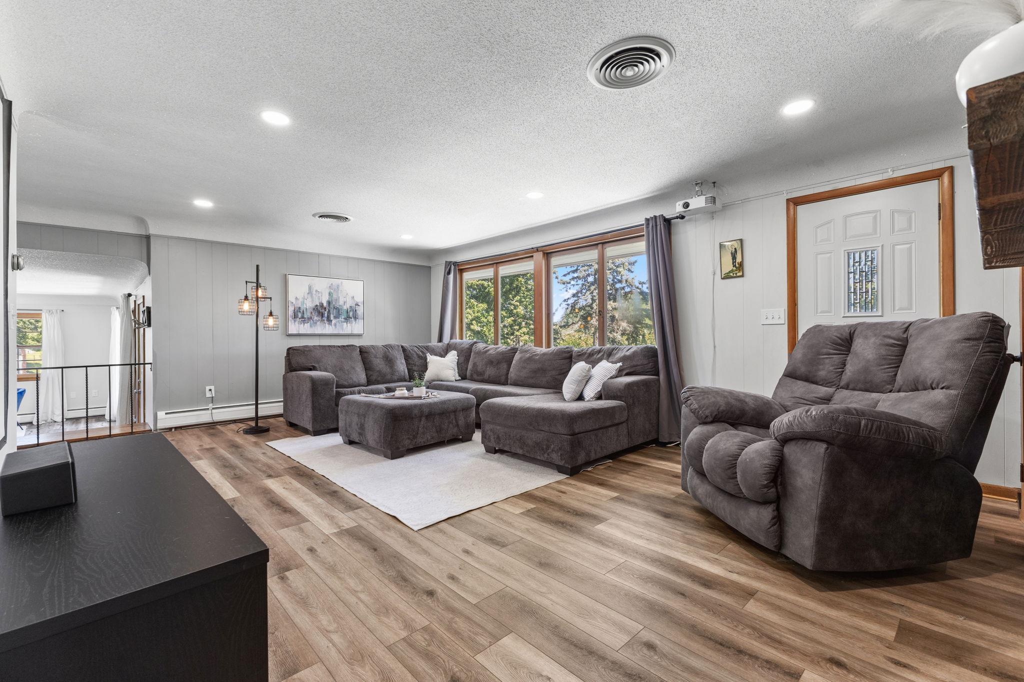 View of Residential at 32741 Northfield Boulevard, Northfield MN 55057, Northfield (10 of 68) - Mike Wilen | Minnesota Team Real Estate
