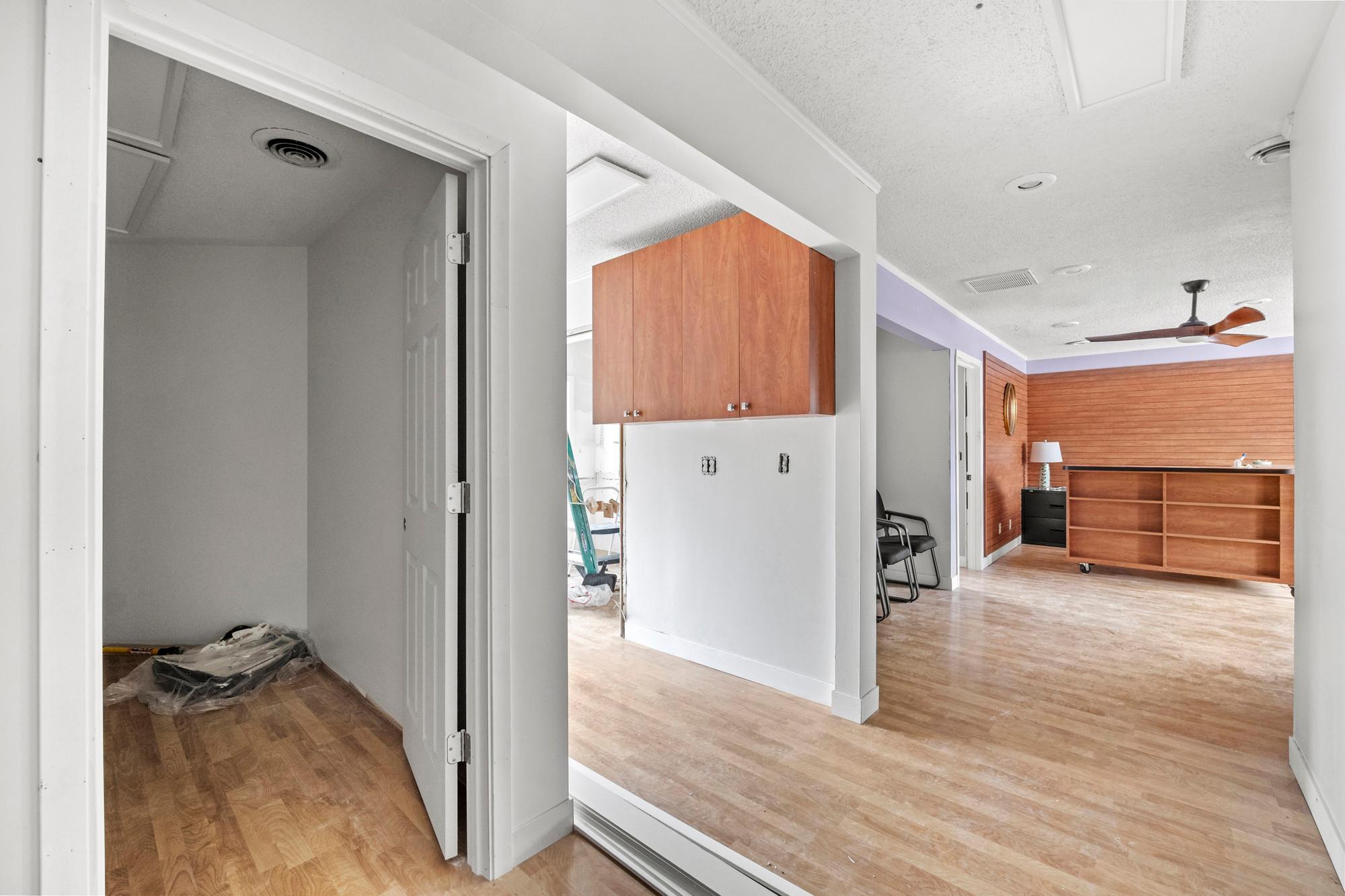 View of Commercial Sale at 721 River Road, Anoka MN 55303, Anoka (12 of 28) - Mike Wilen | Minnesota Team Real Estate