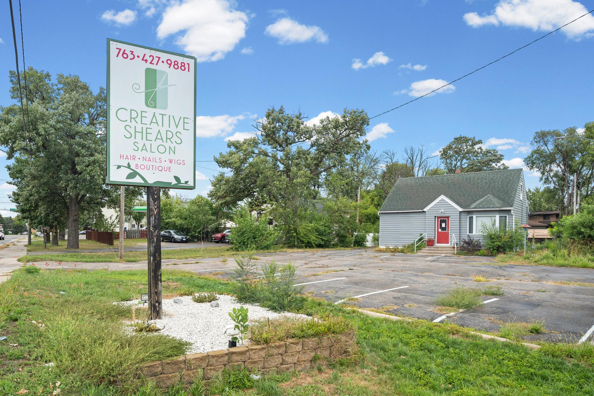 View of Commercial Sale at 721 River Road, Anoka MN 55303, Anoka (25 of 28) - Mike Wilen | Minnesota Team Real Estate
