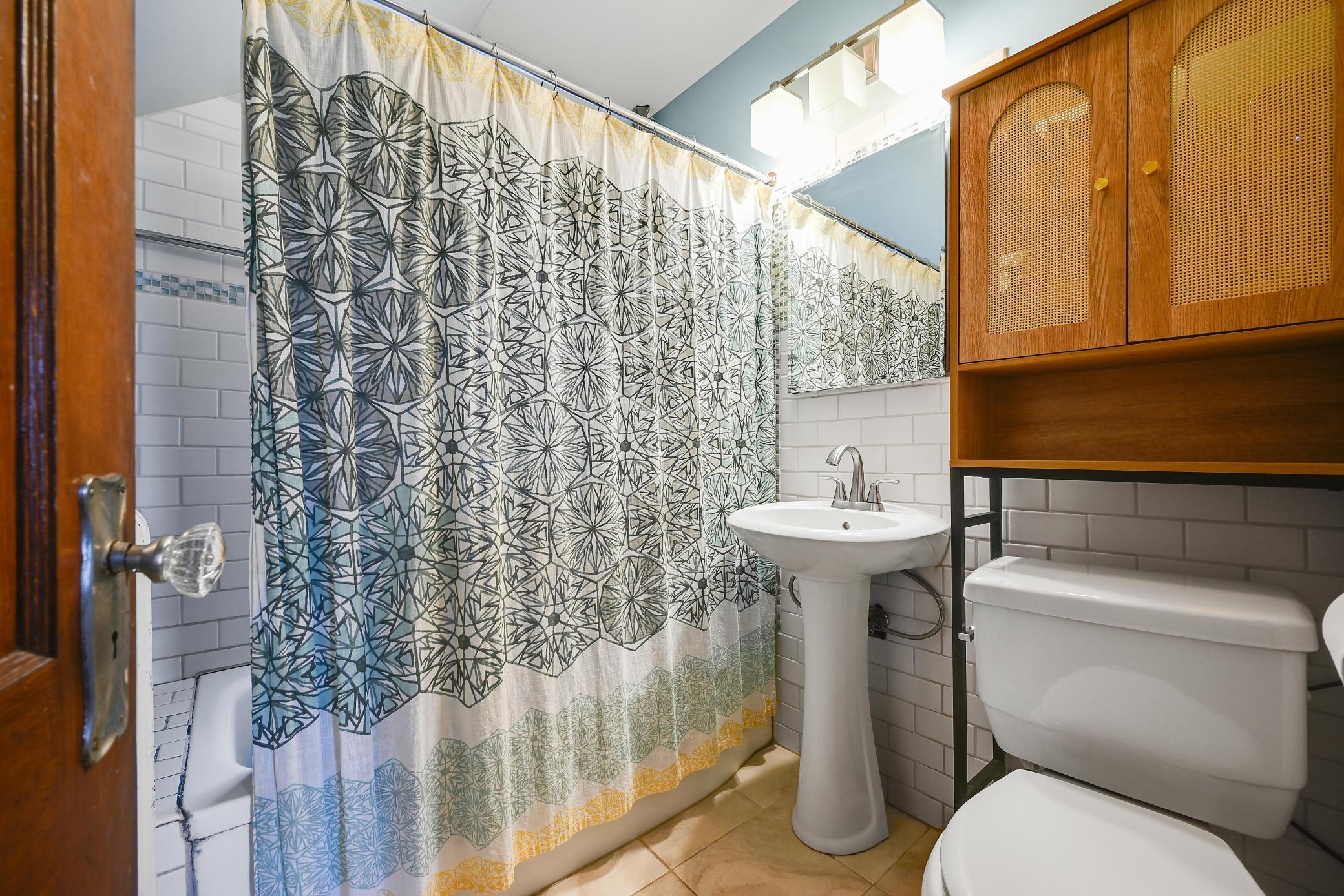 View of Residential at 2935 Morgan Avenue, Minneapolis MN 55411, Minneapolis (15 of 27) - Mike Wilen | Minnesota Team Real Estate