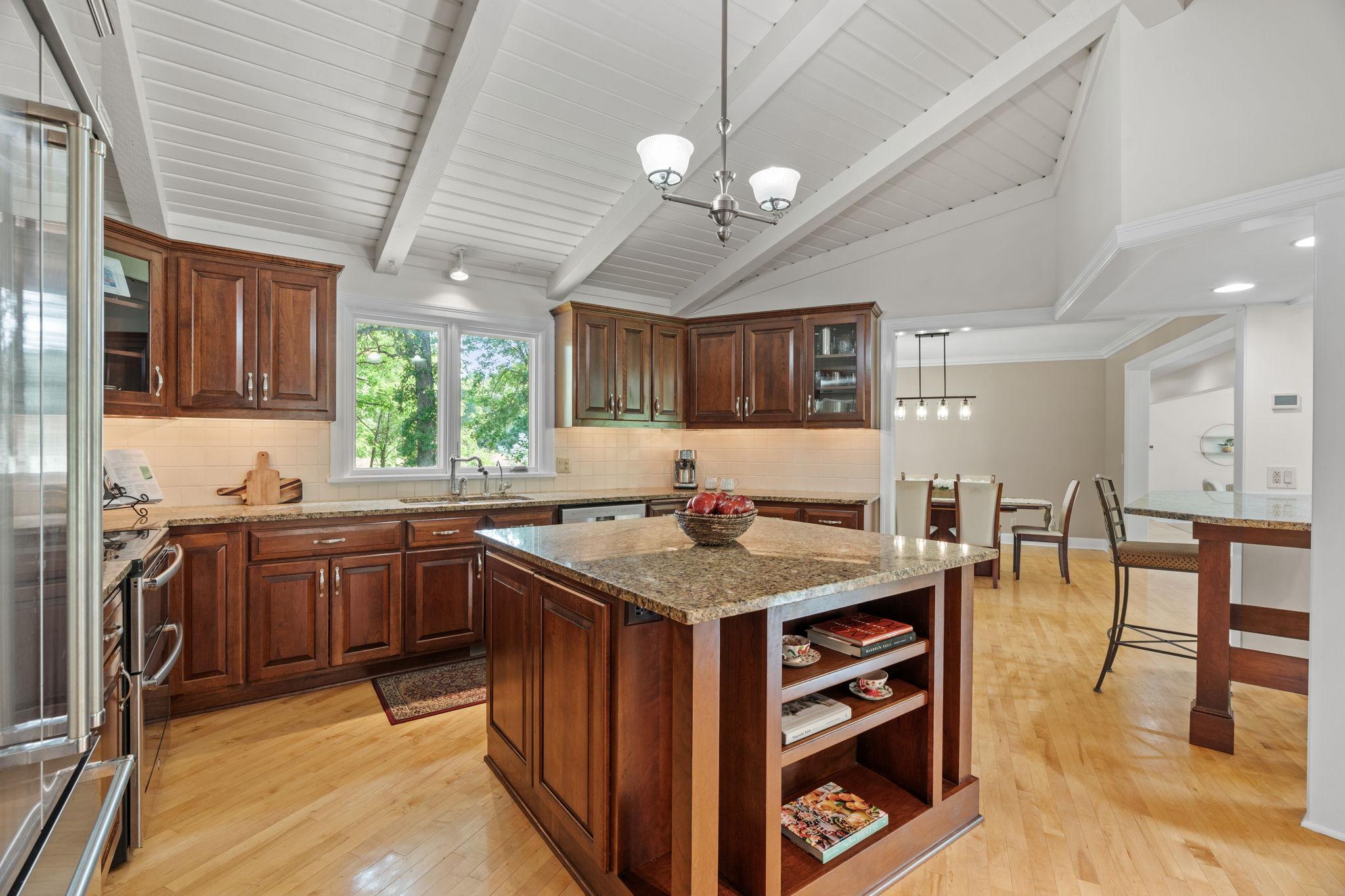 View of Residential at 592 County Road 24, Wayzata MN 55391, Wayzata (26 of 60) - Mike Wilen | Minnesota Team Real Estate