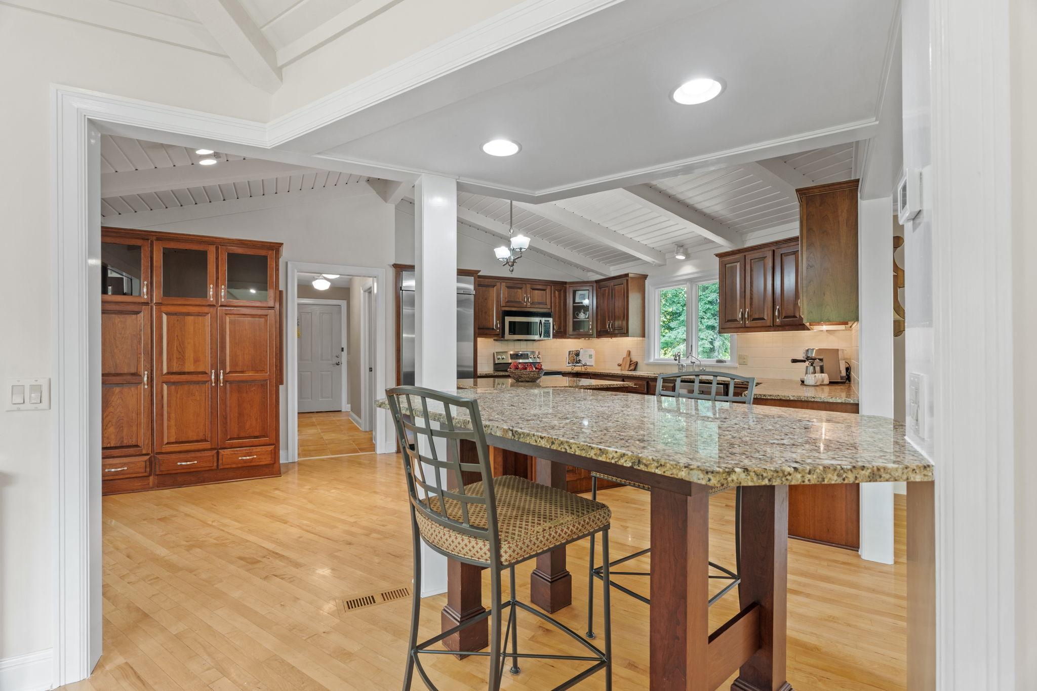 View of Residential at 592 County Road 24, Wayzata MN 55391, Wayzata (23 of 60) - Mike Wilen | Minnesota Team Real Estate