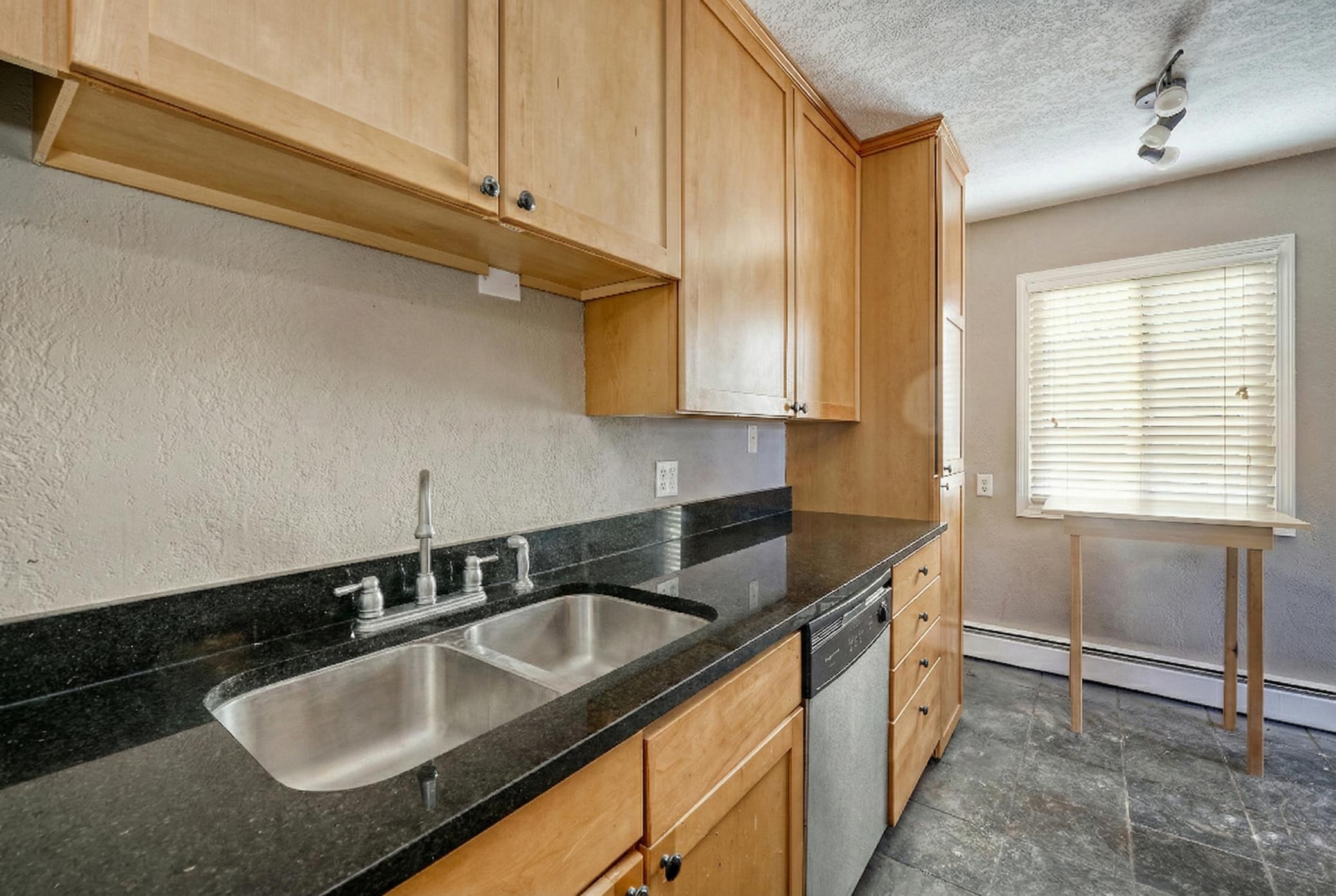 View of Residential at 3018 Aldrich Avenue #25, Minneapolis MN 55408, Minneapolis (5 of 20) - Mike Wilen | Minnesota Team Real Estate