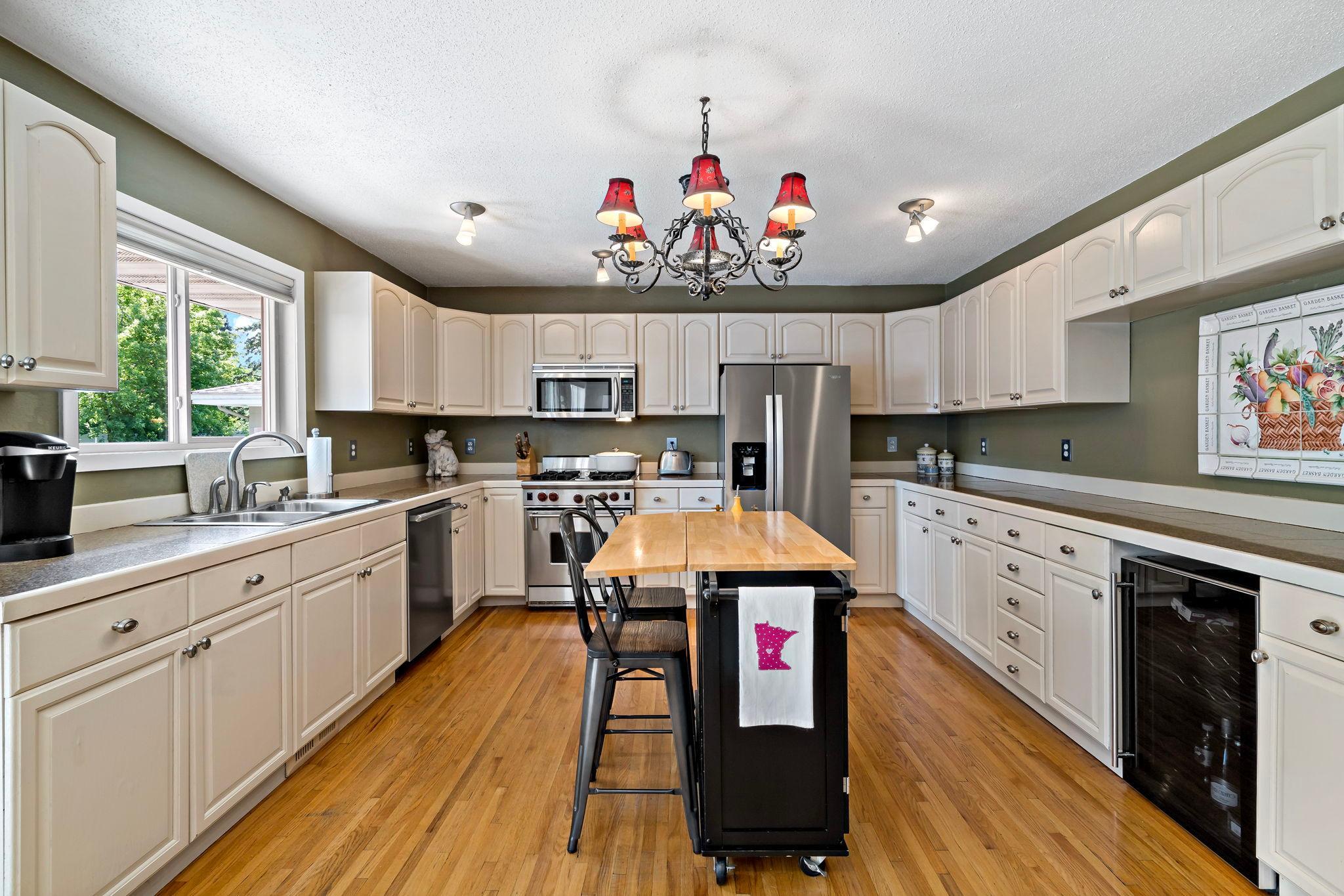 View of Residential at 6017 Birchcrest Drive, Edina MN 55436, Edina (7 of 30) - Mike Wilen | Minnesota Team Real Estate