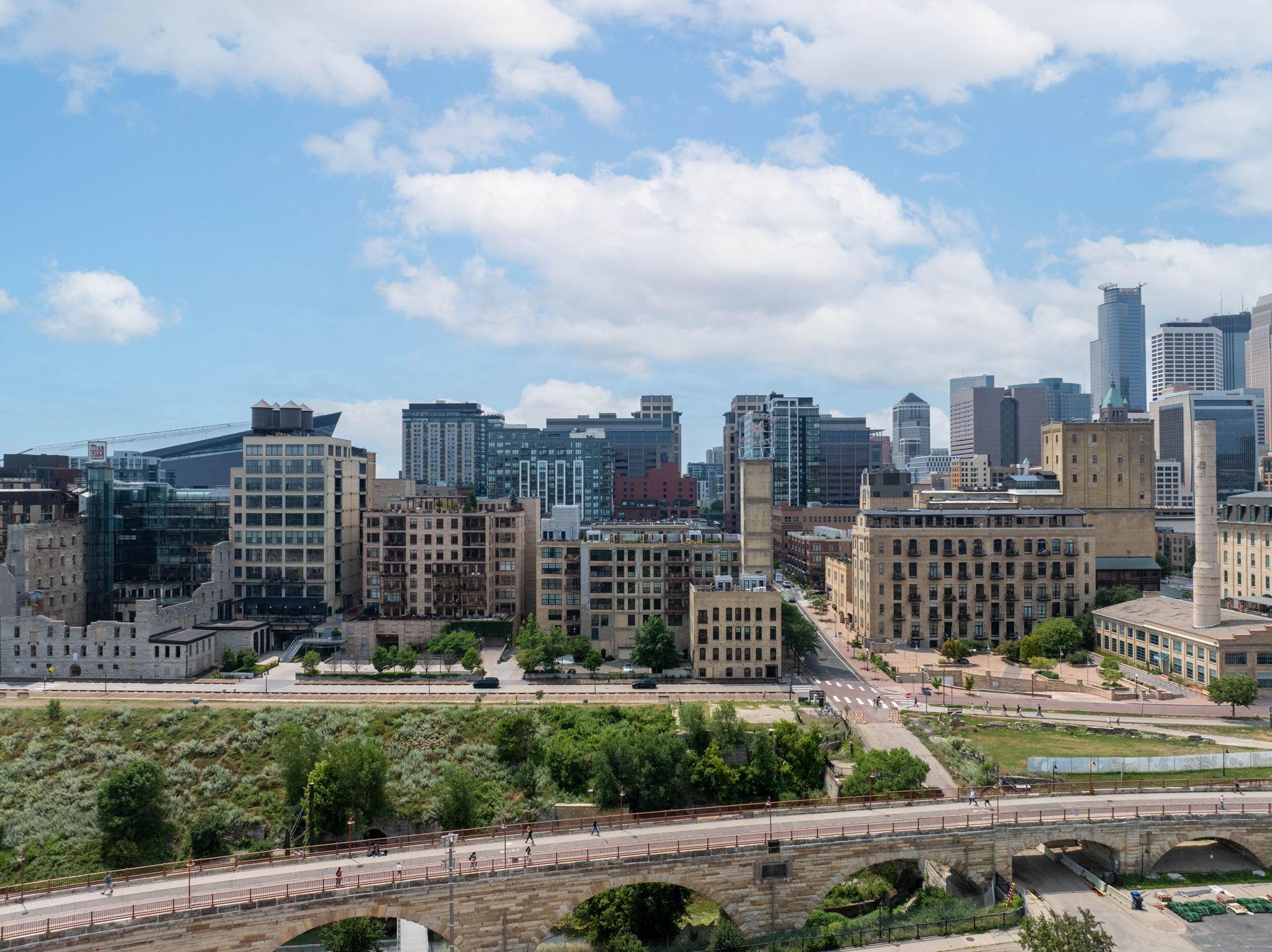 View of Residential at 117 Portland Avenue #302, Minneapolis MN 55401, Minneapolis (89 of 101) - Mike Wilen | Minnesota Team Real Estate